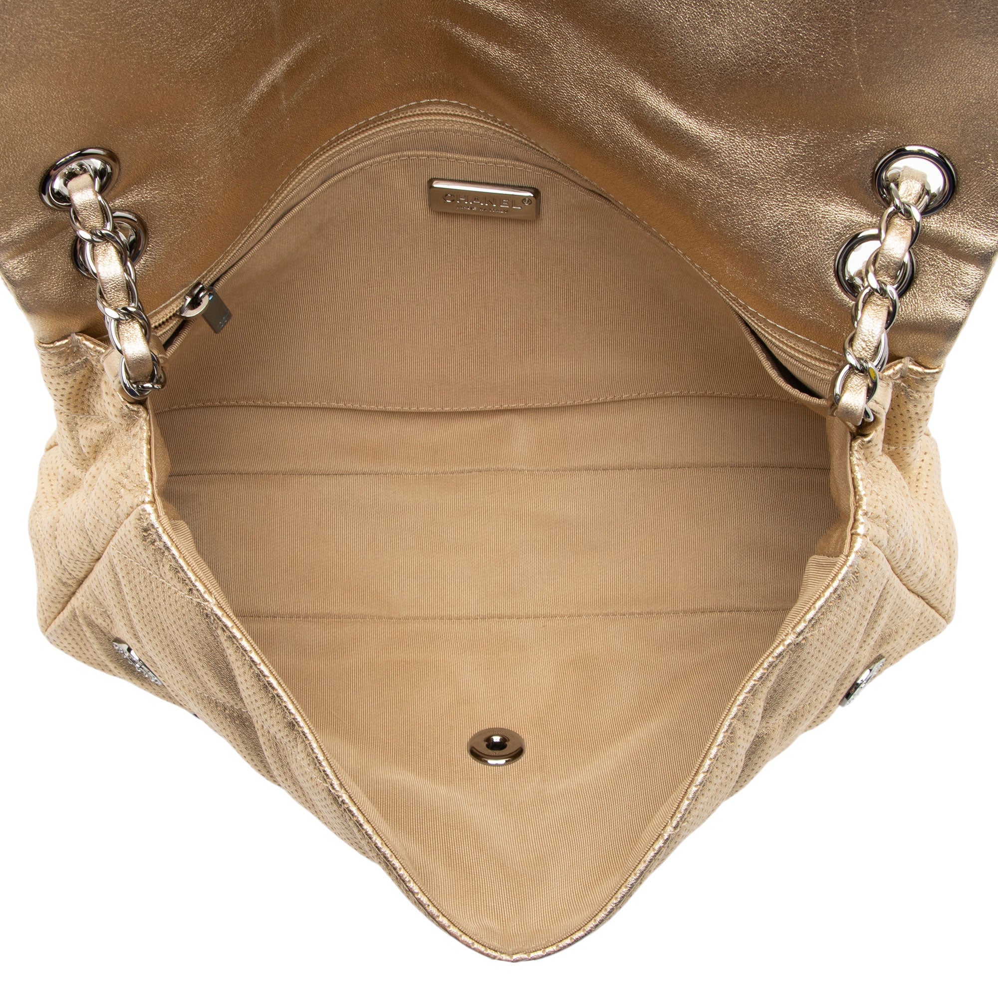 Chanel Metallic Perforated Lambskin CC Medals Medium Flap Bag (SHF-5oF95y)