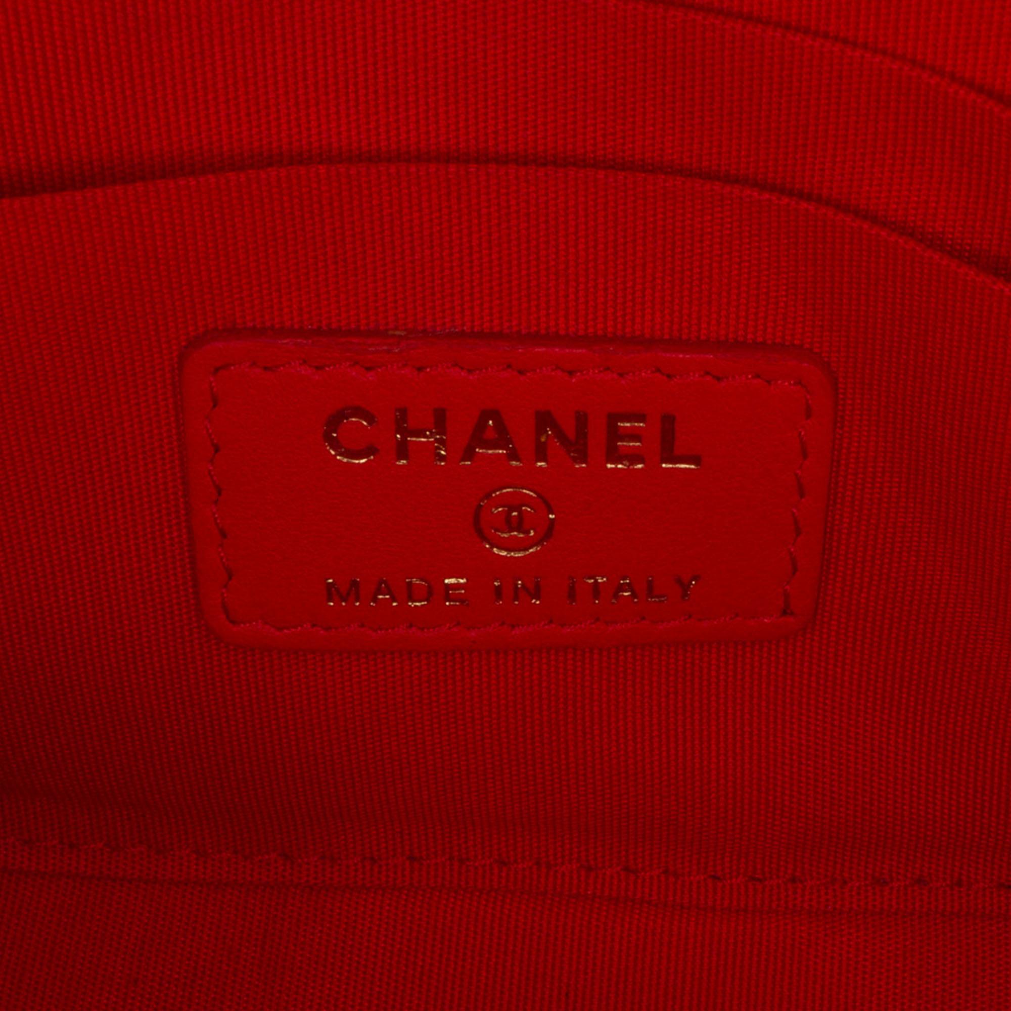 Chanel Mini Chevron Quilted Lambskin Trendy CC Chain Wallet