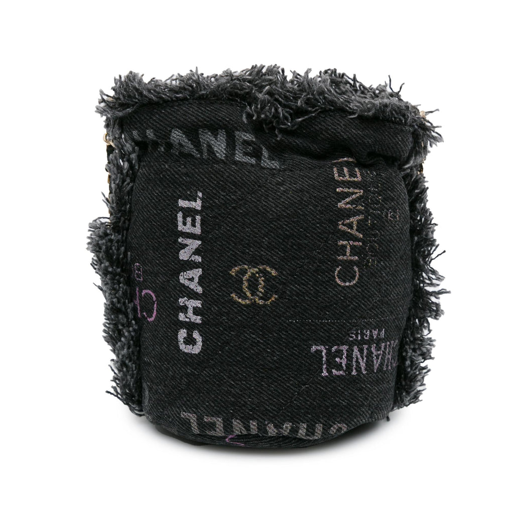 Chanel Mini Denim Mood Bucket with Chain (SHG-lXV8UG)