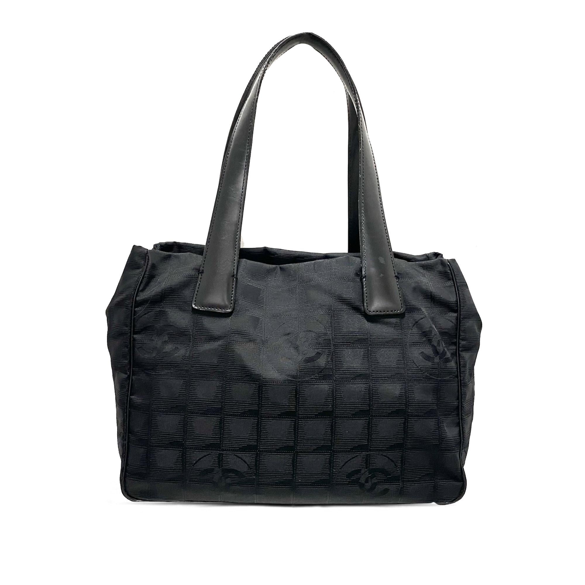 Chanel New Travel Line Tote (SHG-e9VRGA)
