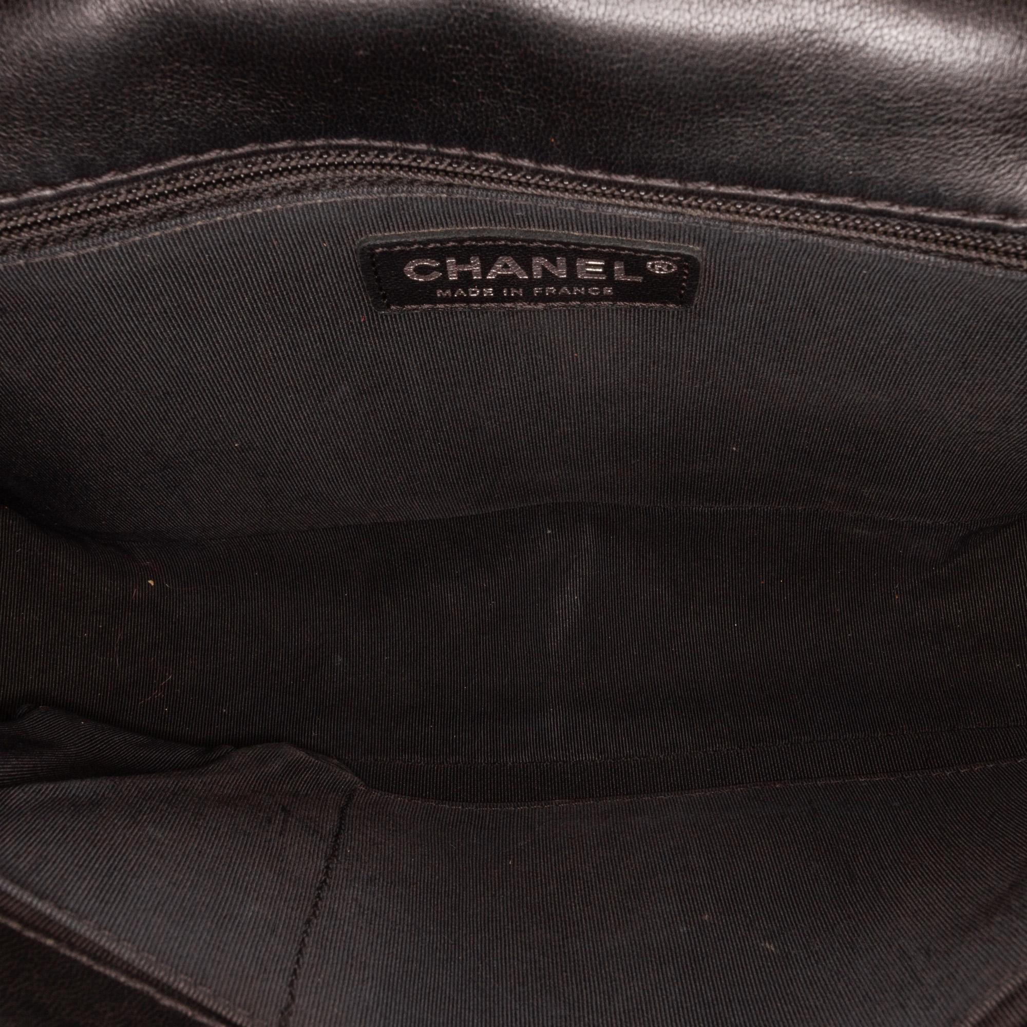Chanel Perforated Lambskin Boy Flap (SHG-5uI7Qu)