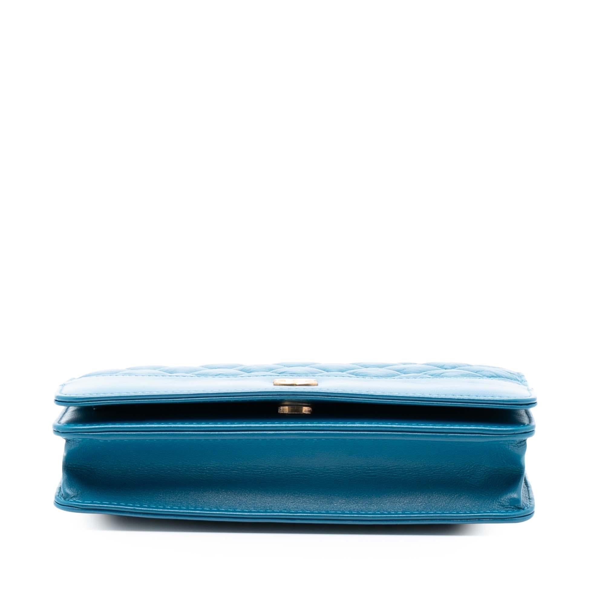 Chanel Quilted Aged Calfskin Gabrielle Wallet On Chain