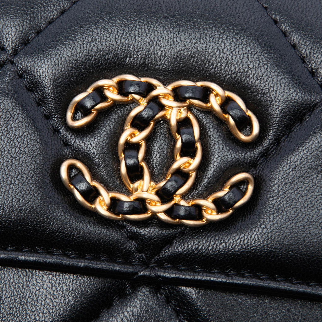 Chanel Quilted Lambskin 19 Flap Coin Purse With Chain