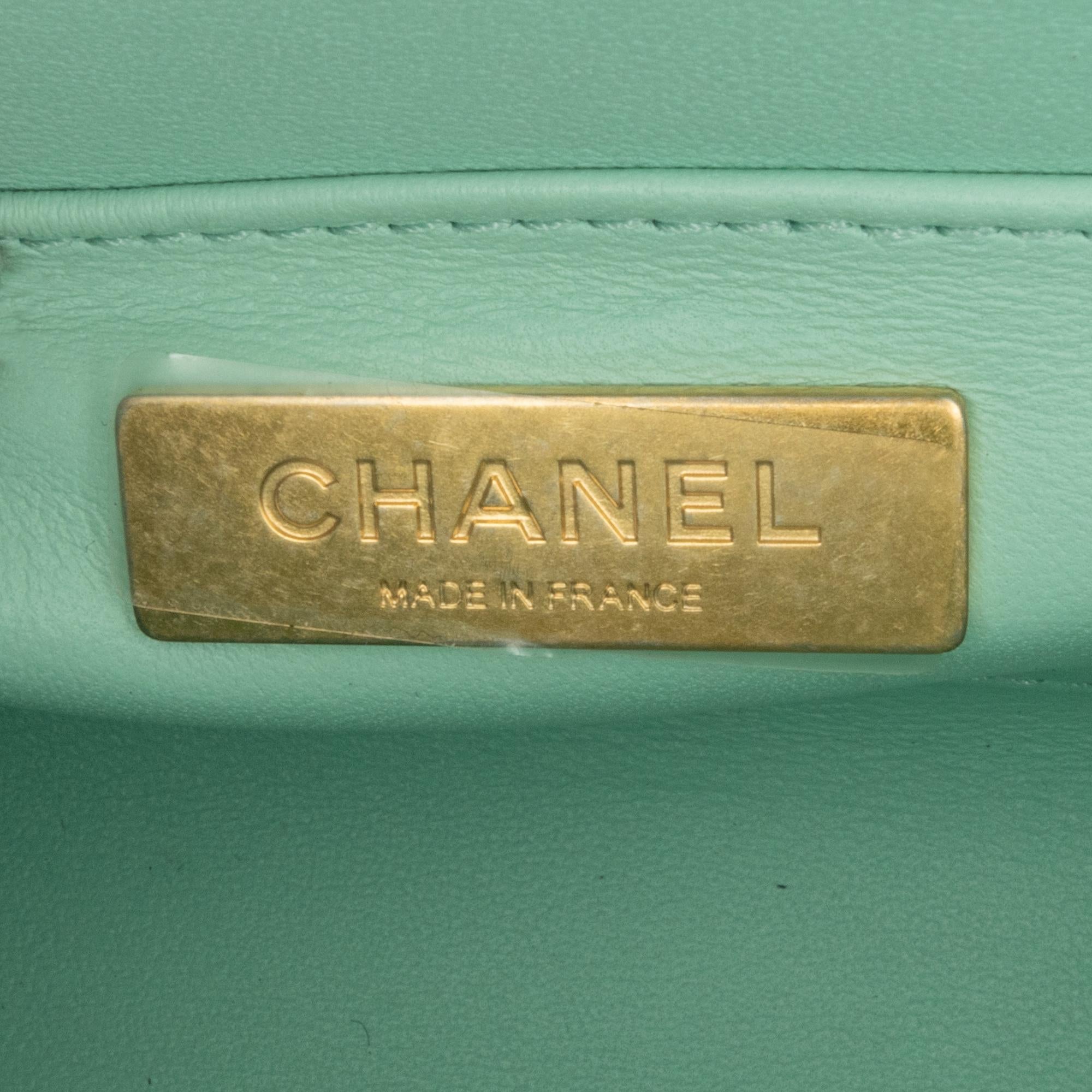 Chanel Quilted Tweed Crush Top Handle Flap (SHG-ITi7vU)