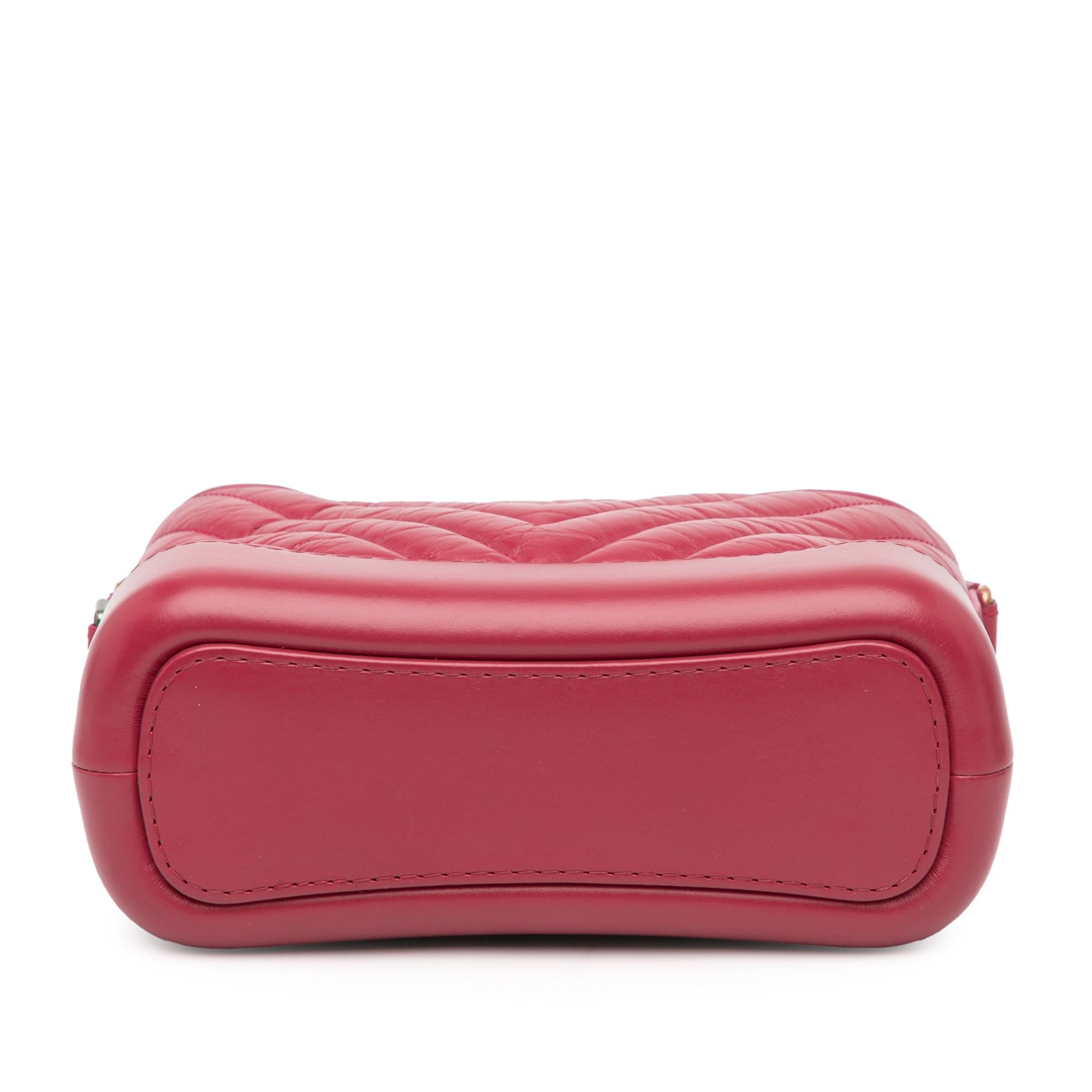 Chanel Small Chevron Aged Calfskin Gabrielle Crossbody (SHG-ncshqx)