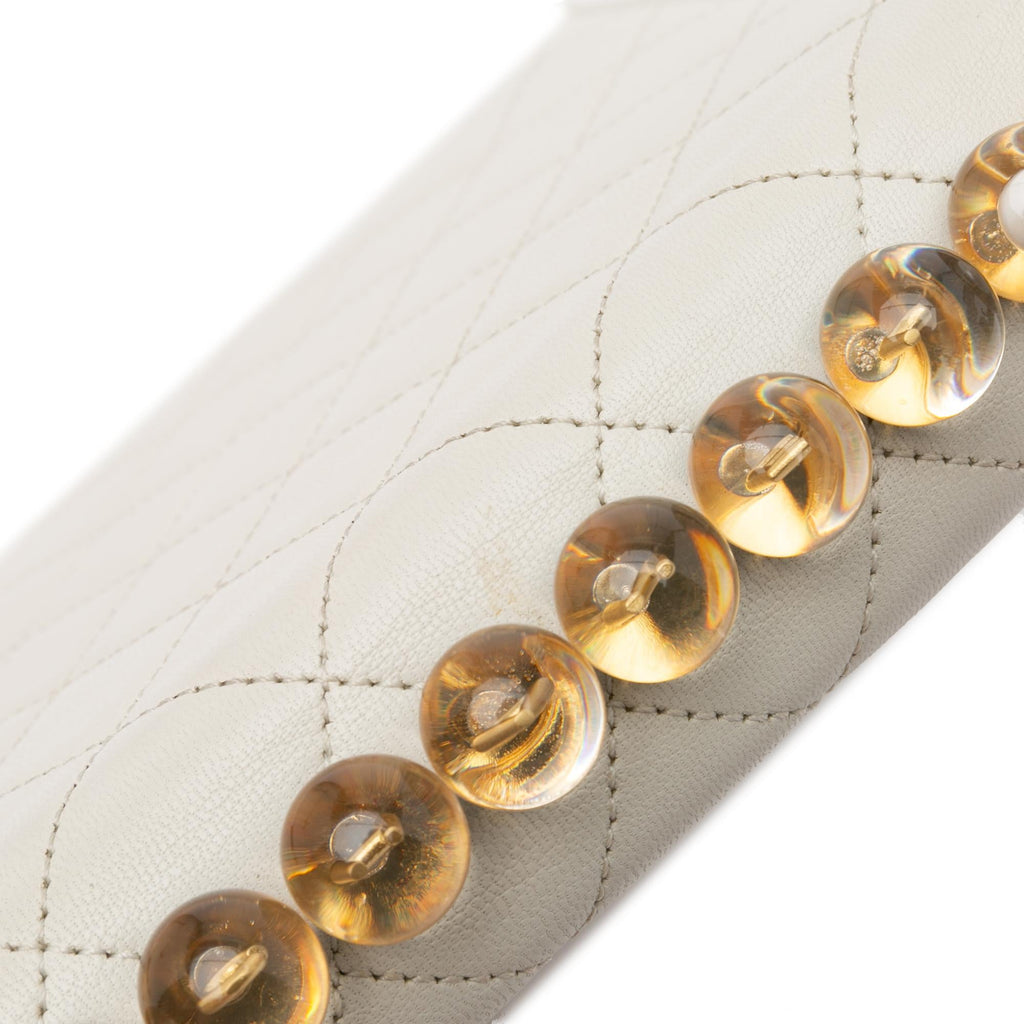 Chanel Small Lambskin Chic Pearls Flap (SHG-dGzanu)