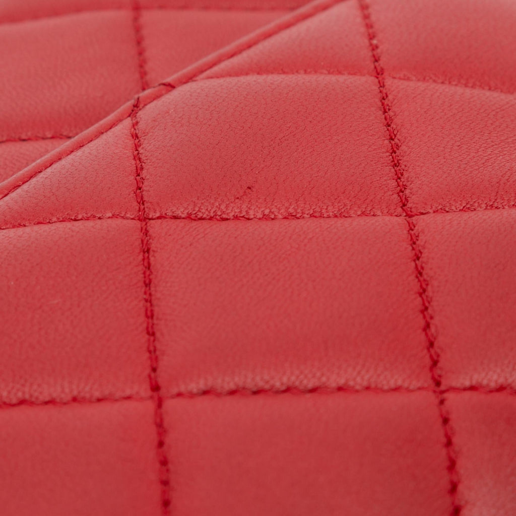 Chanel Small Lambskin Trendy CC Bowling (SHG-QJbngs)