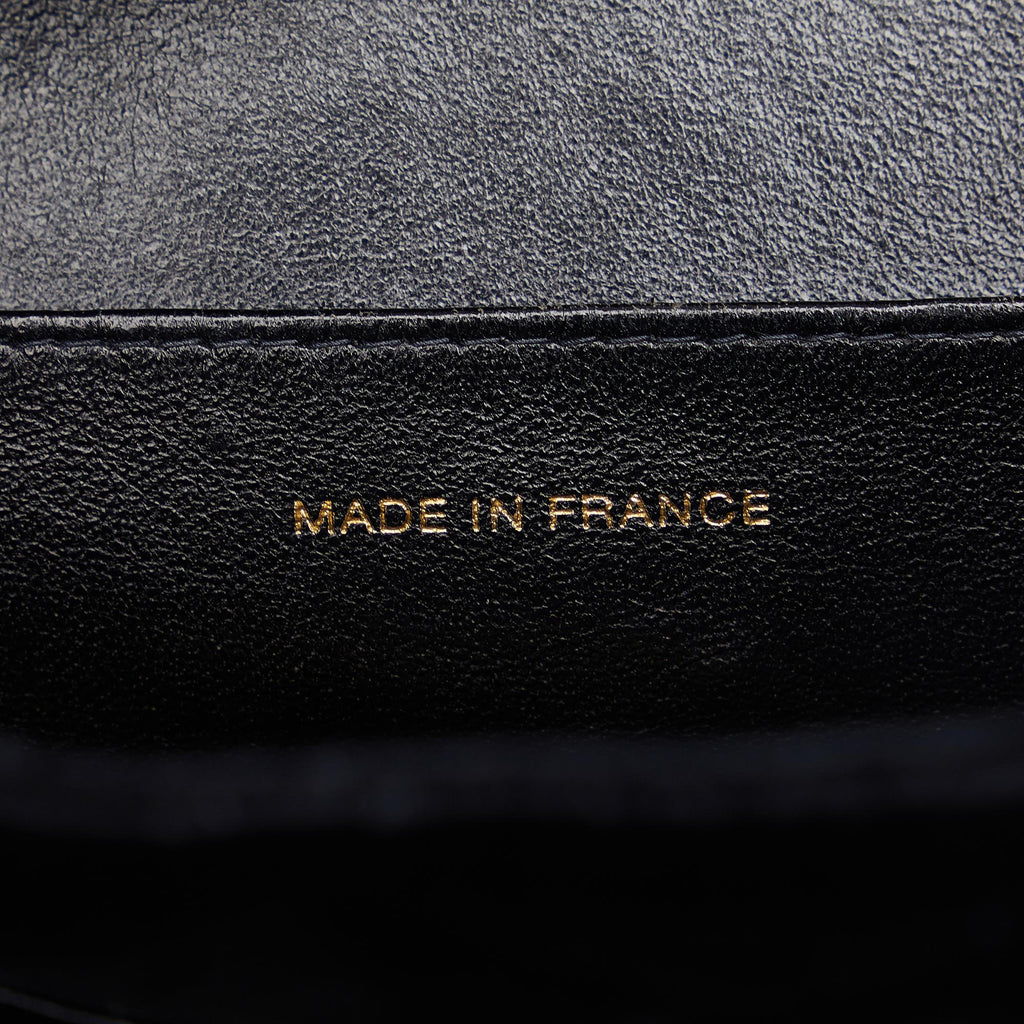 Chanel Velvet Medallion Tote (SHG-O6Jpwf)
