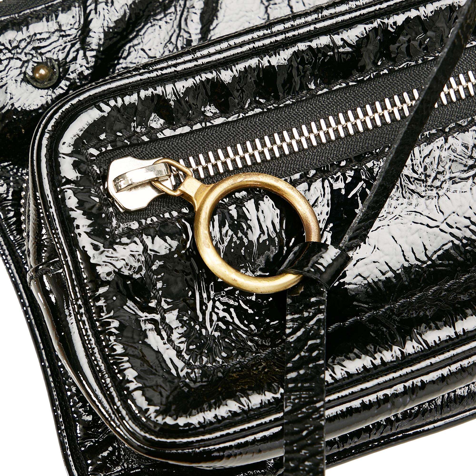 Chloe Betty Patent Leather Clutch (SHG-24299)