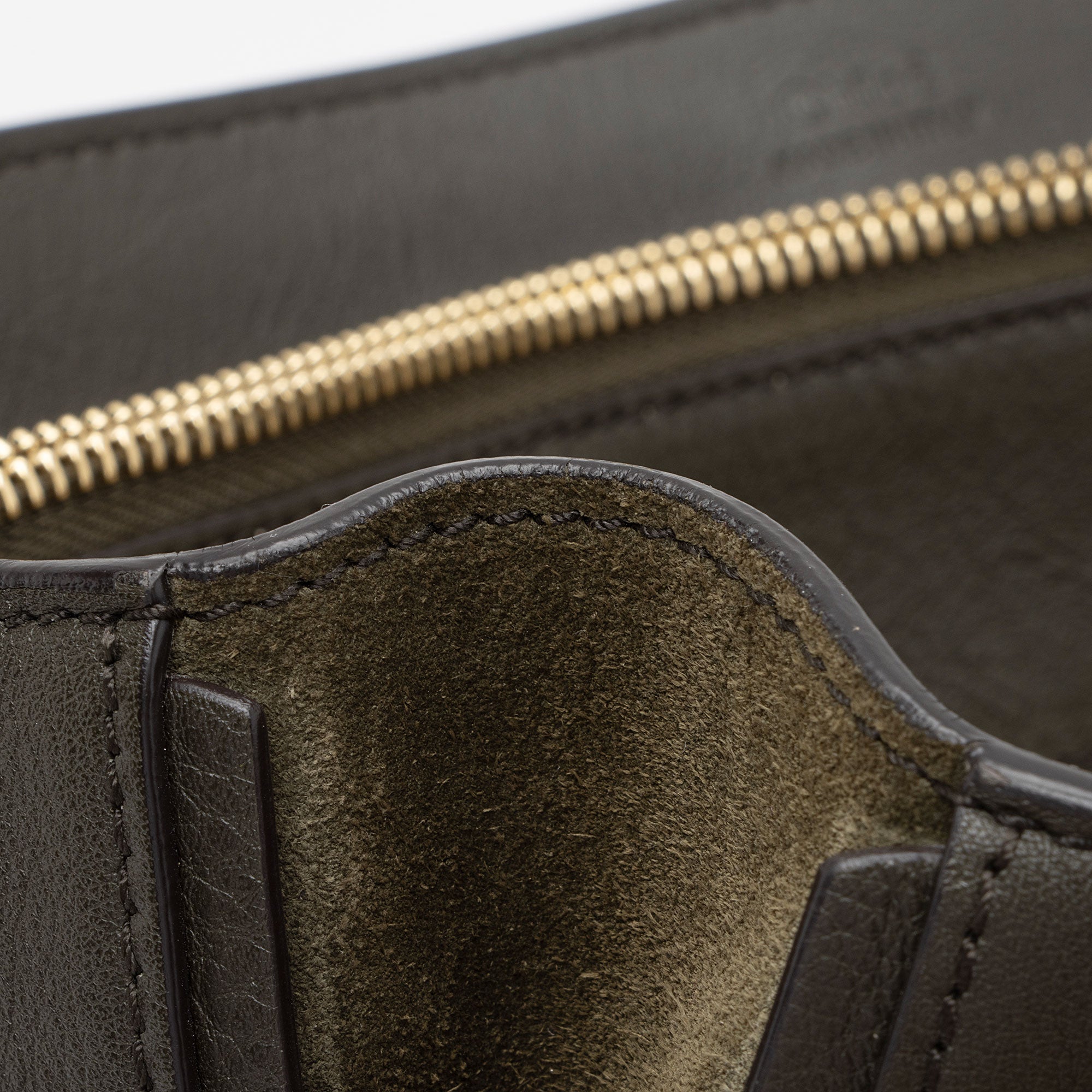 Chloe Calfskin Faye Day Medium Shoulder Bag (SHF-sr4xyz)