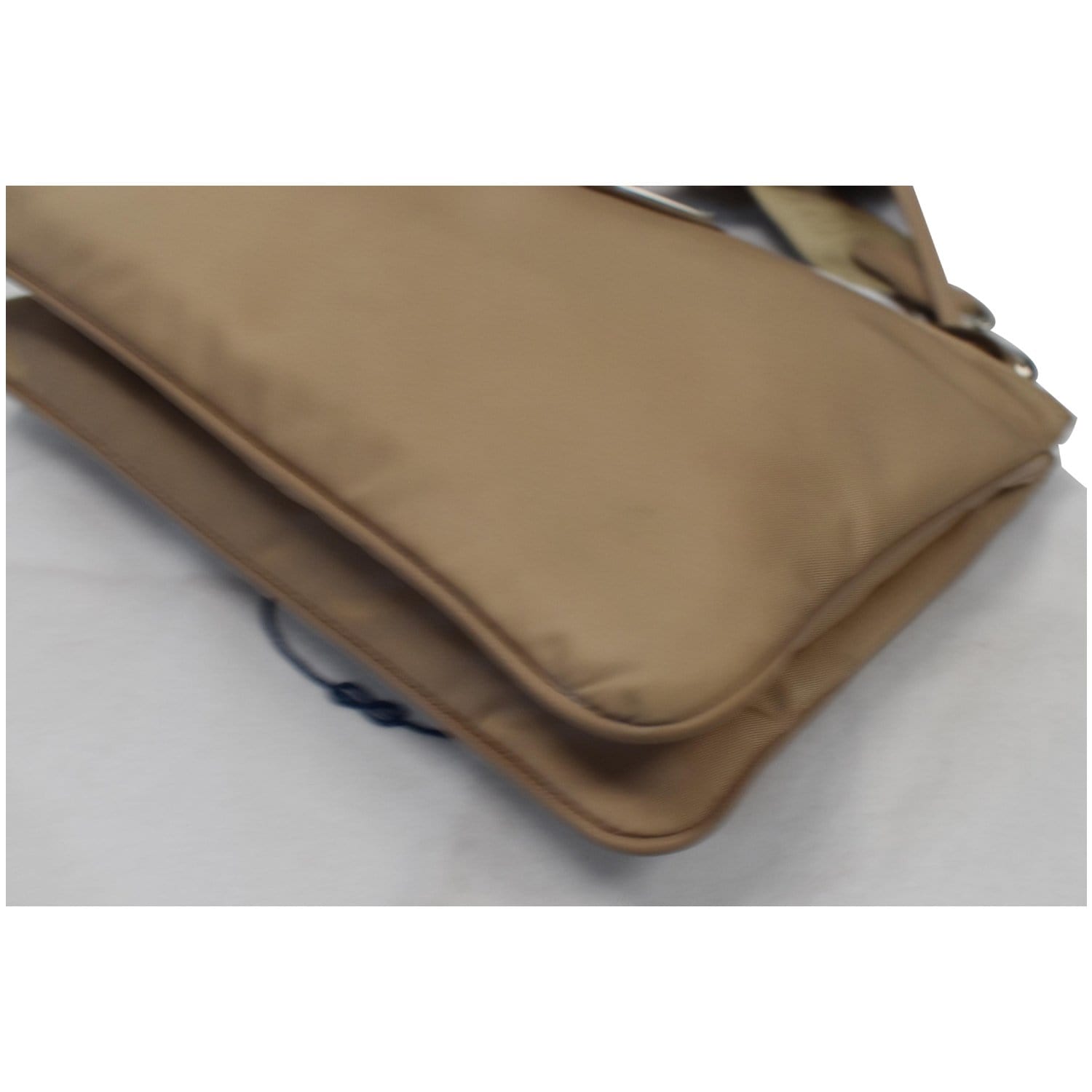 PRADA Re-Edition 2000 Nylon Shoulder Bag Tan