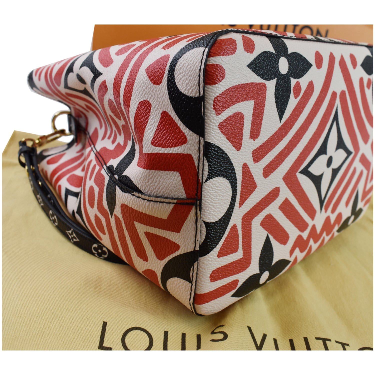 LOUIS VUITTON Crafty NeoNoe MM Monogram Canvas Shoulder Bag Red