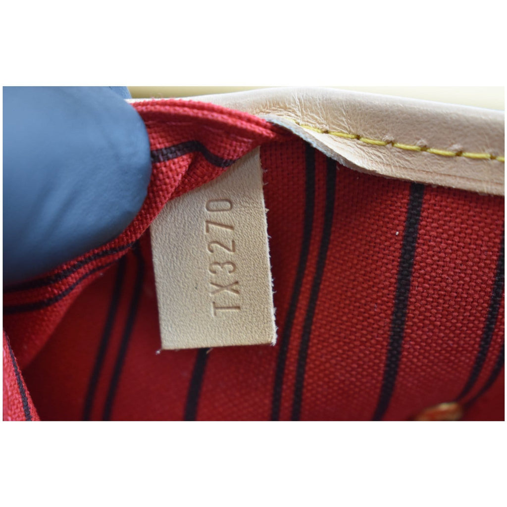 LOUIS VUITTON Neverfull MM Monogram Canvas Shoulder Bag Brown