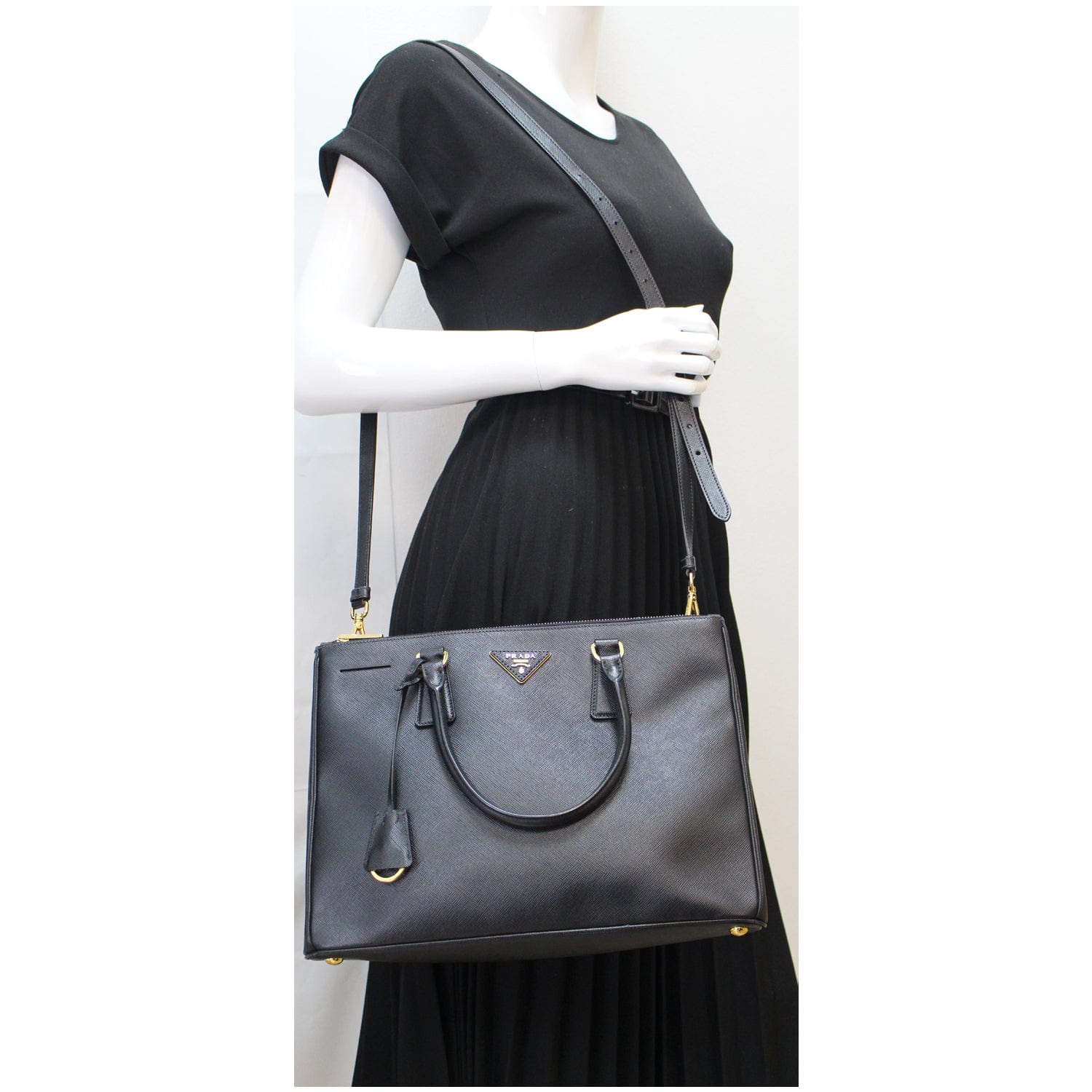 PRADA Saffiano Lux Double-Zip Leather Tote Shoulder Bag Black