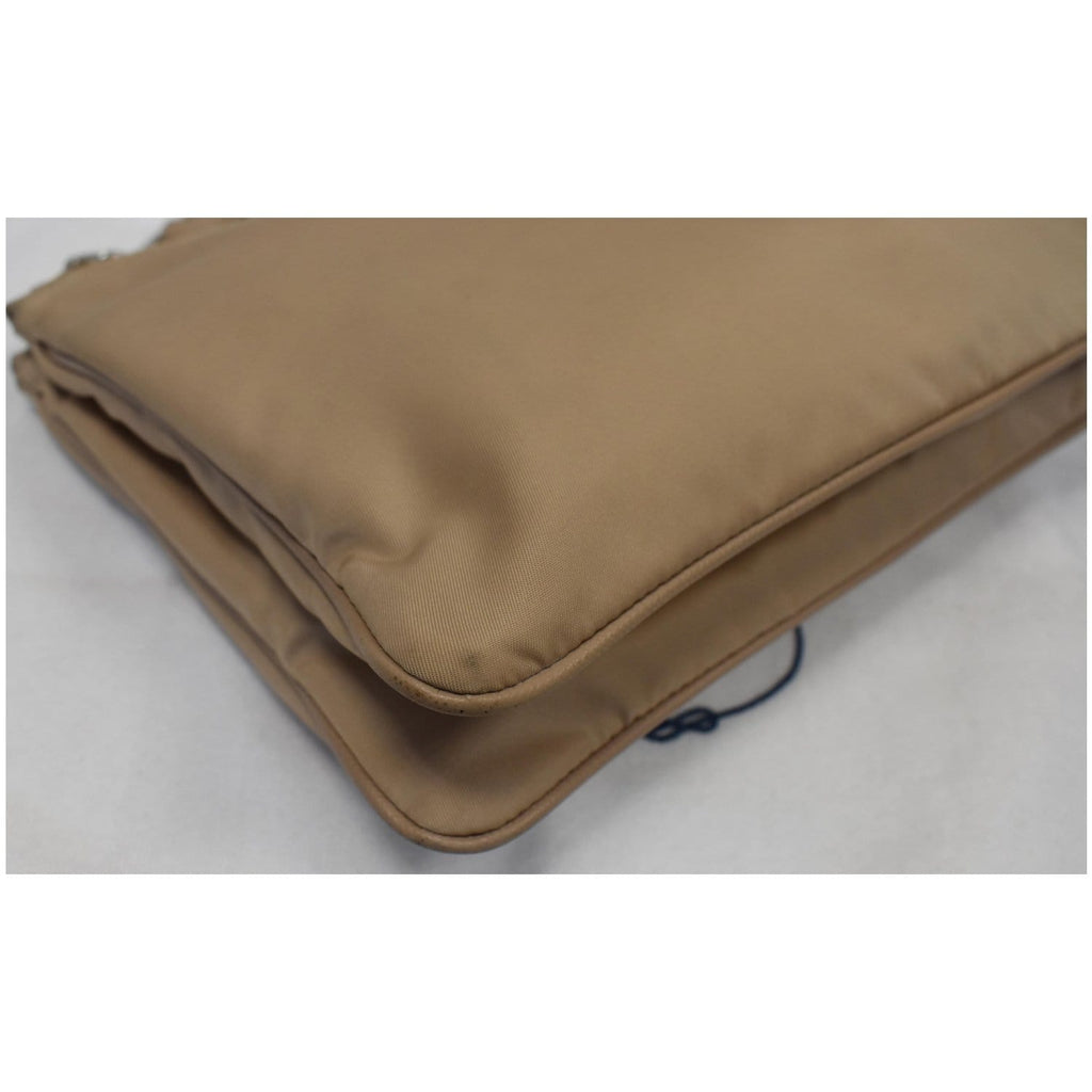 PRADA Re-Edition 2000 Nylon Shoulder Bag Tan