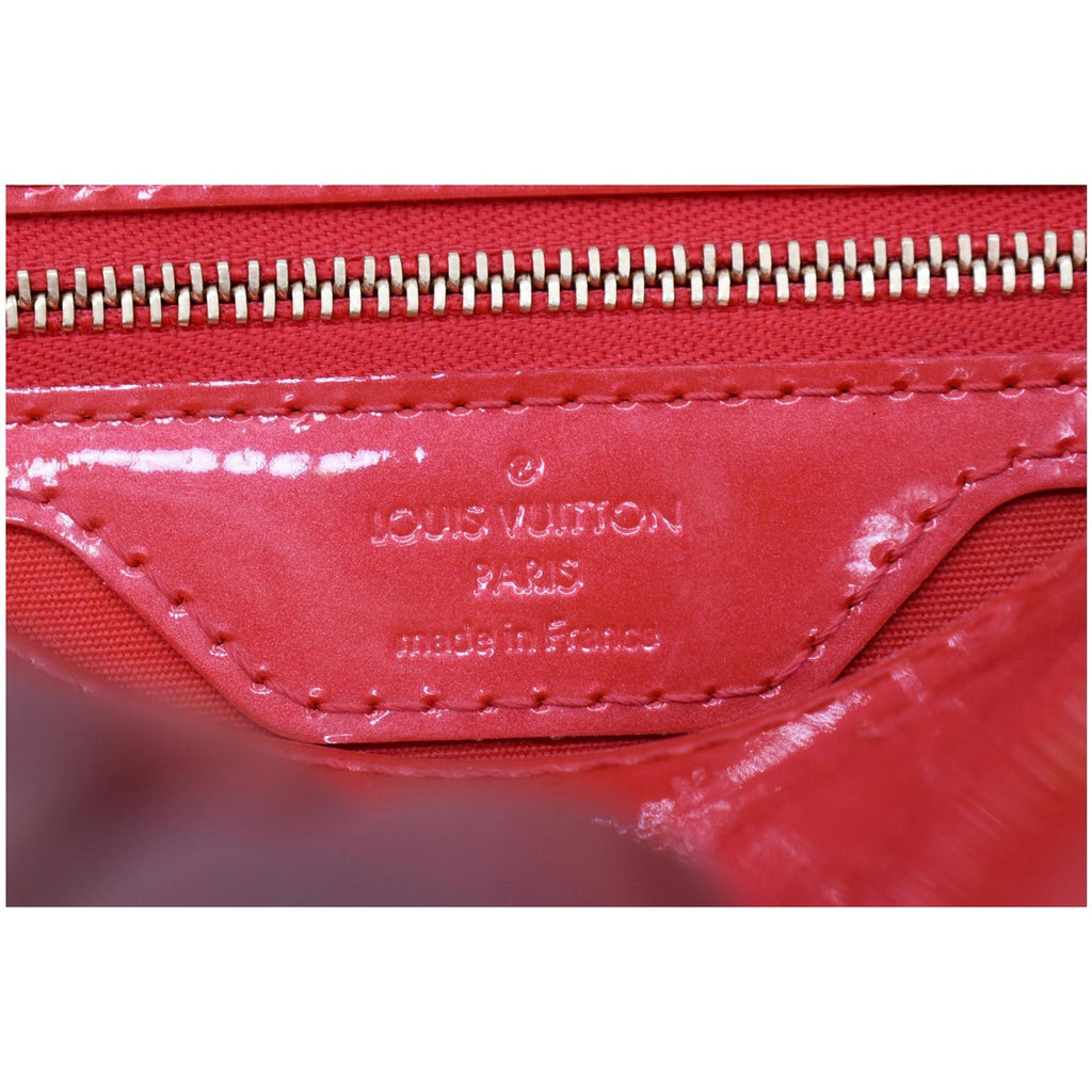 LOUIS VUITTON Avalon MM Monogram Vernis Shoulder Tote Bag Rouge Grenadine