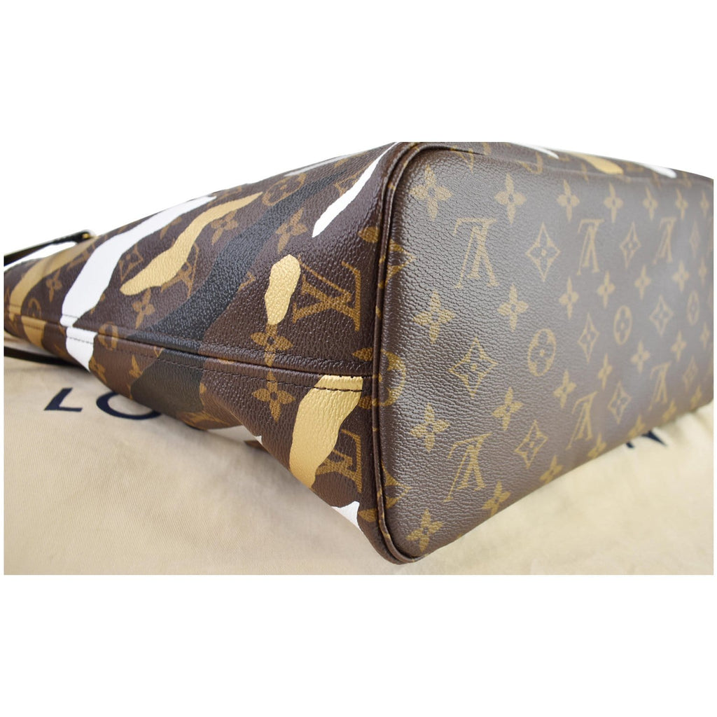 LOUIS VUITTON LVXLOL Neverfull MM Monogram Canvas Shoulder Bag Gold Silver