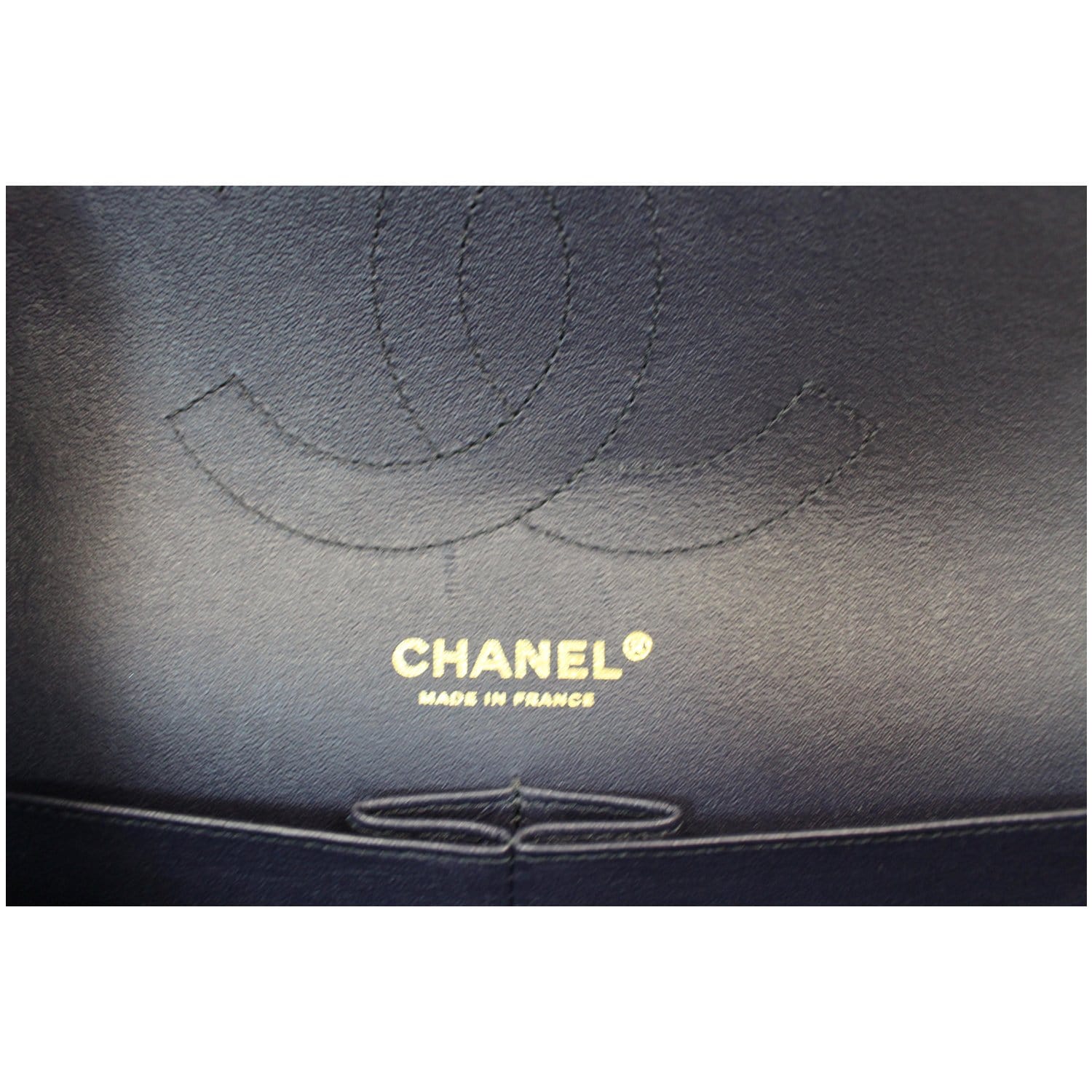 CHANEL Jumbo Double Flap Caviar Leather Shoulder Bag Navy Blue