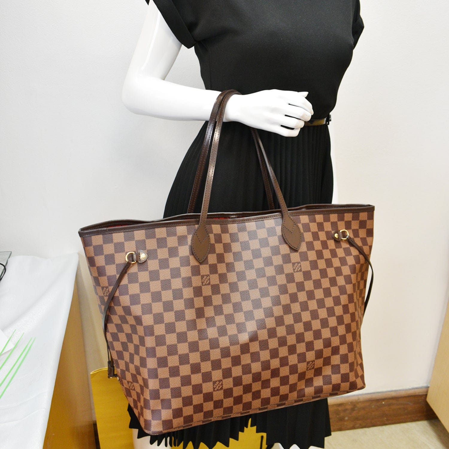 LOUIS VUITTON Neverfull GM Damier Ebene Tote Bag Brown