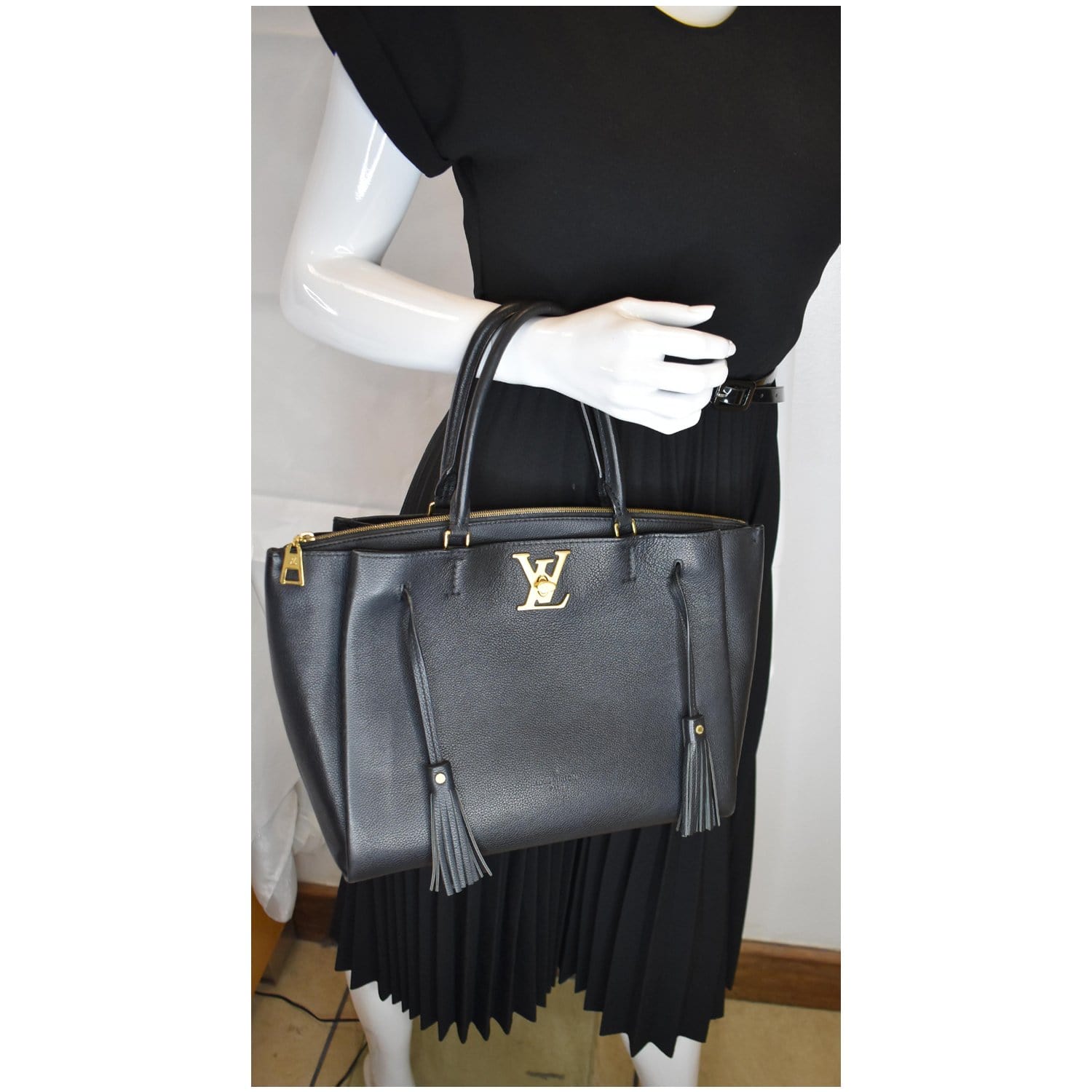 LOUIS VUITTON Lockmeto Calfskin Leather Tote Bag Black