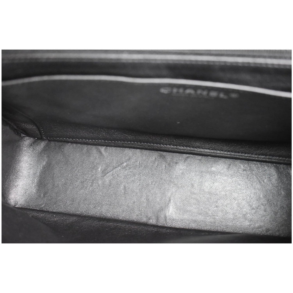 CHANEL Jumbo Classic Single Flap Caviar Leather Shoulder Bag Black