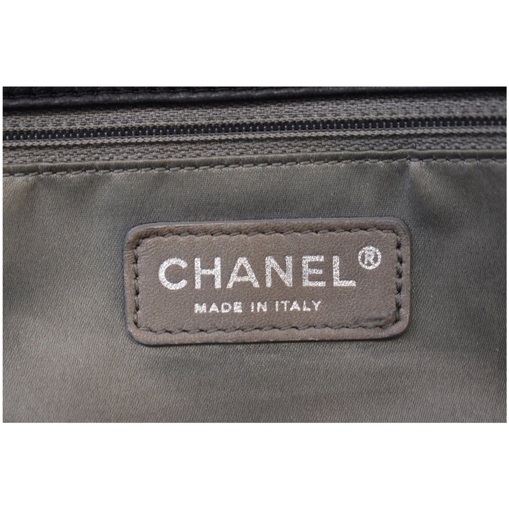 CHANEL Brooklyn Patchwork Flap Patent Leather Shoulder Bag Black