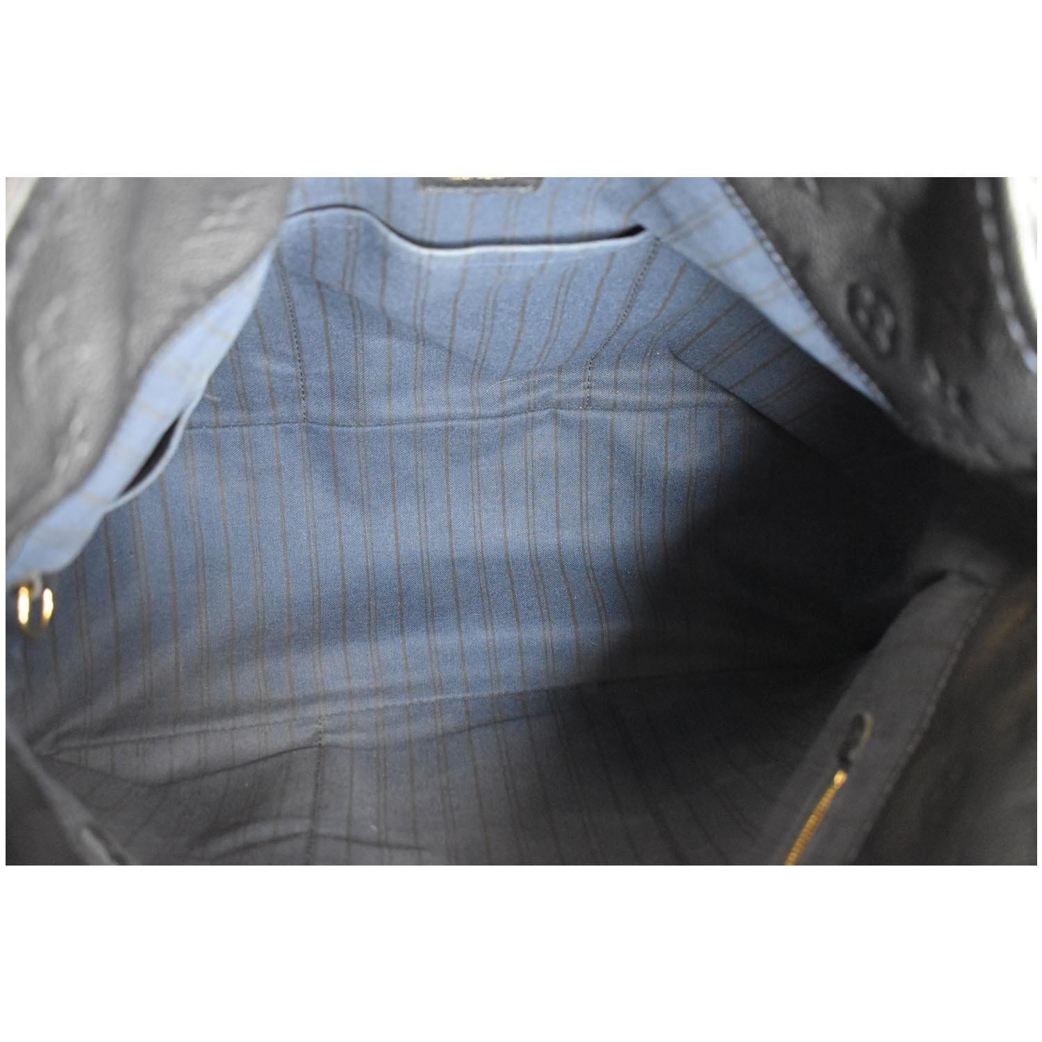 LOUIS VUITTON Artsy MM Empreinte Leather Shoulder Bag Blue