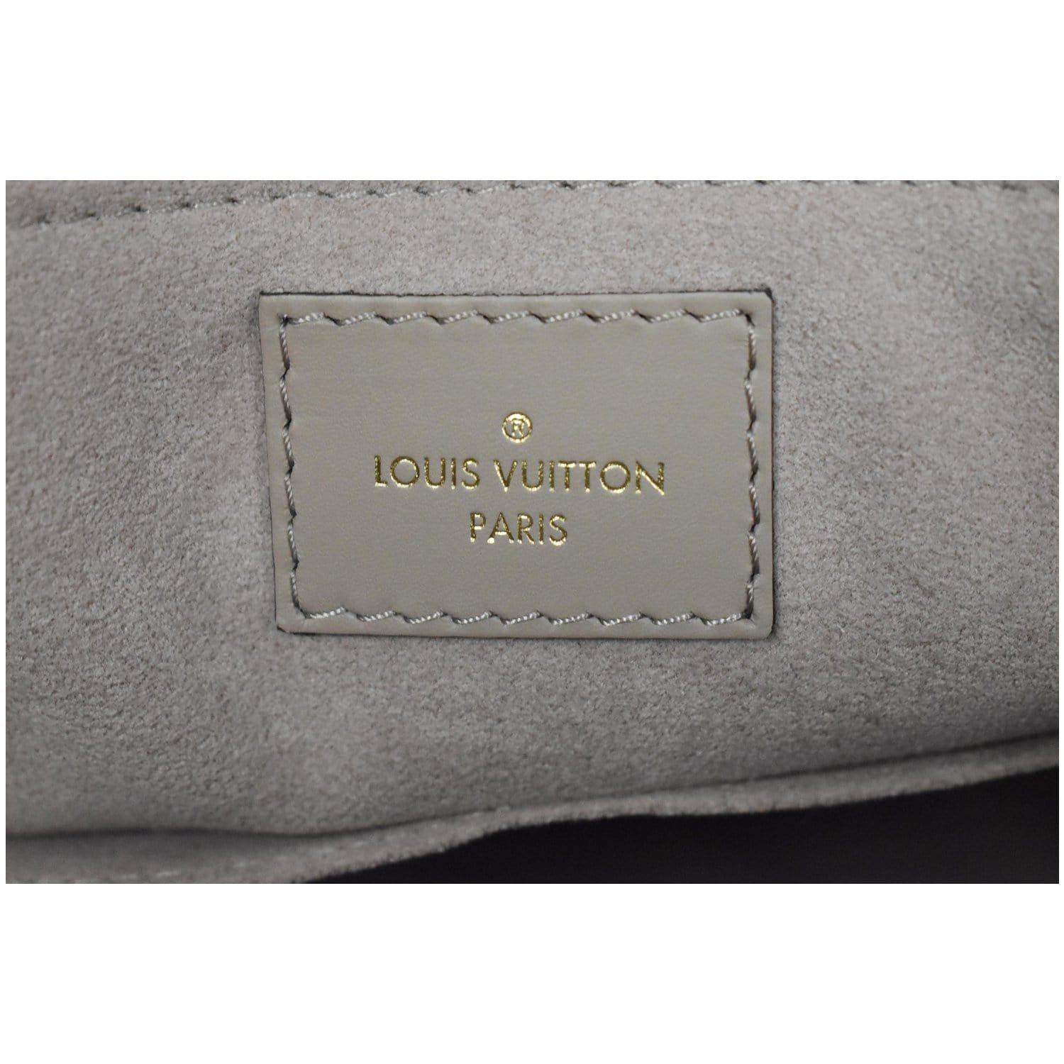 LOUIS VUITTON Onthego MM Monogram Empreinte Shoulder Bag Tourterelle
