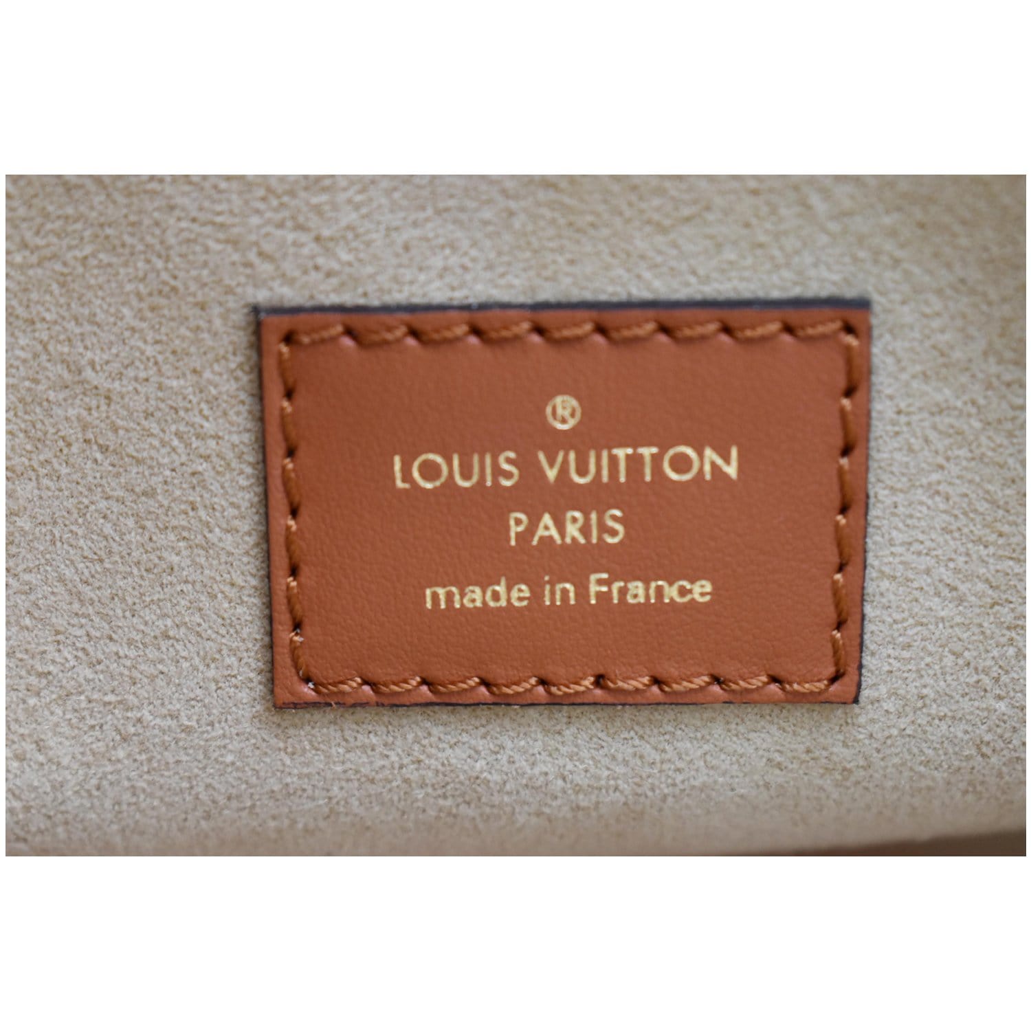 LOUIS VUITTON On My Side MM Monogram Tufting Shoulder Bag Galet