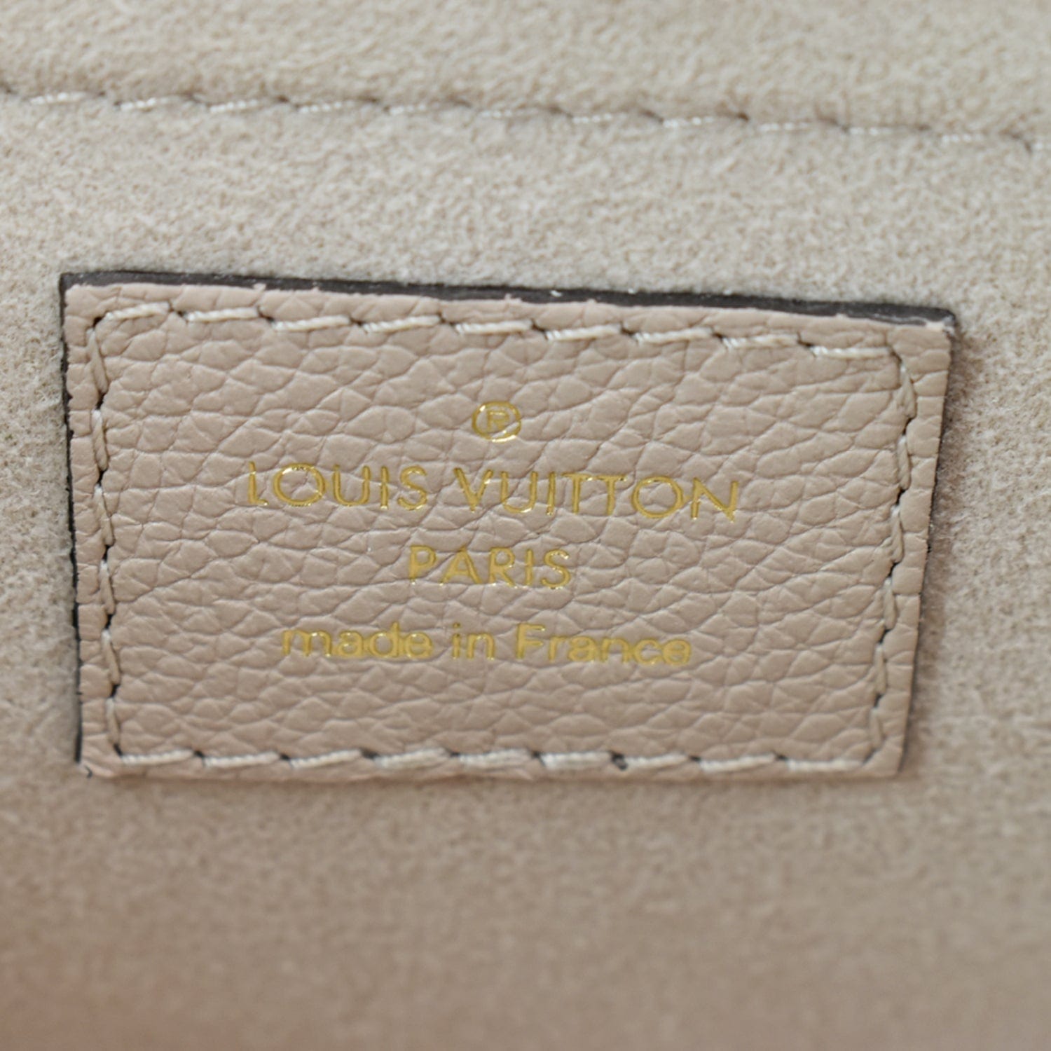 LOUIS VUITTON Lockme Tender Grained Calfskin Leather Shoulder Bag Greige
