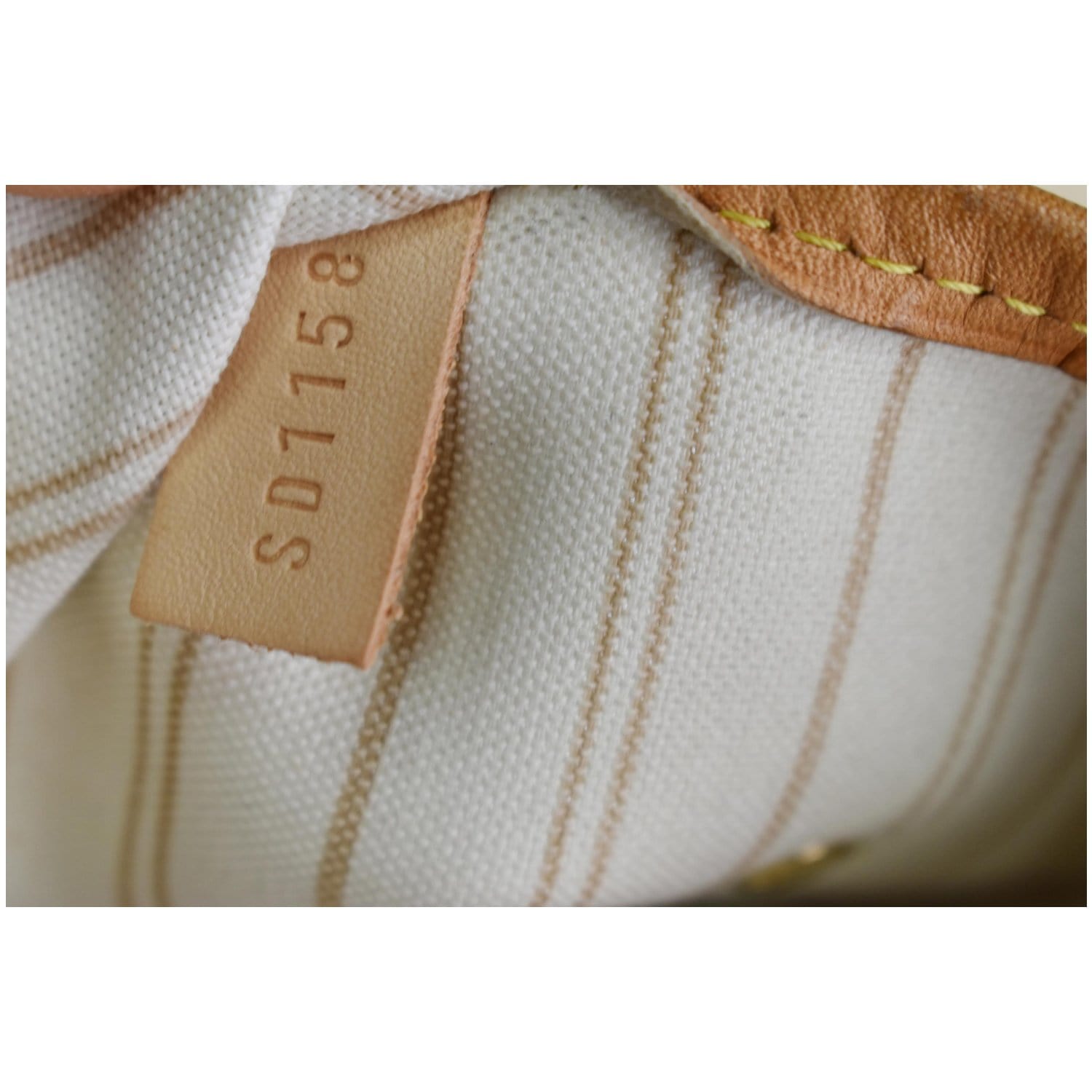 LOUIS VUITTON  Neverfull MM Damier Azur Tote Shoulder Bag White