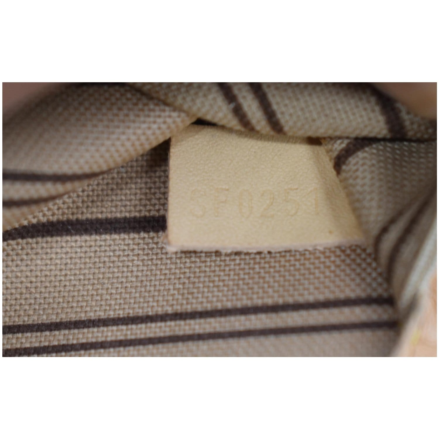 LOUIS VUITTON Neverfull GM Monogram Canvas Tote Bag Brown