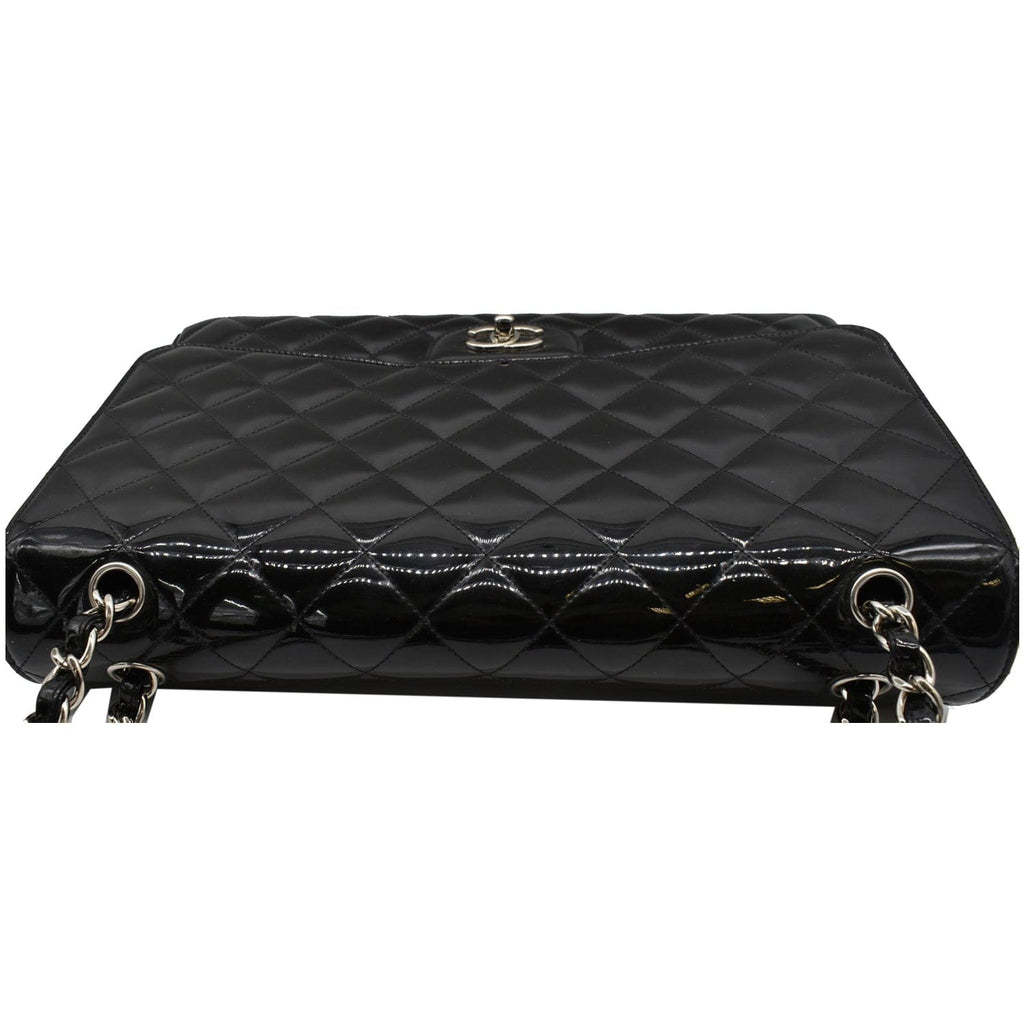 CHANEL Classic Maxi Single Flap Quilted Patent Leather Shoulder Bag Black