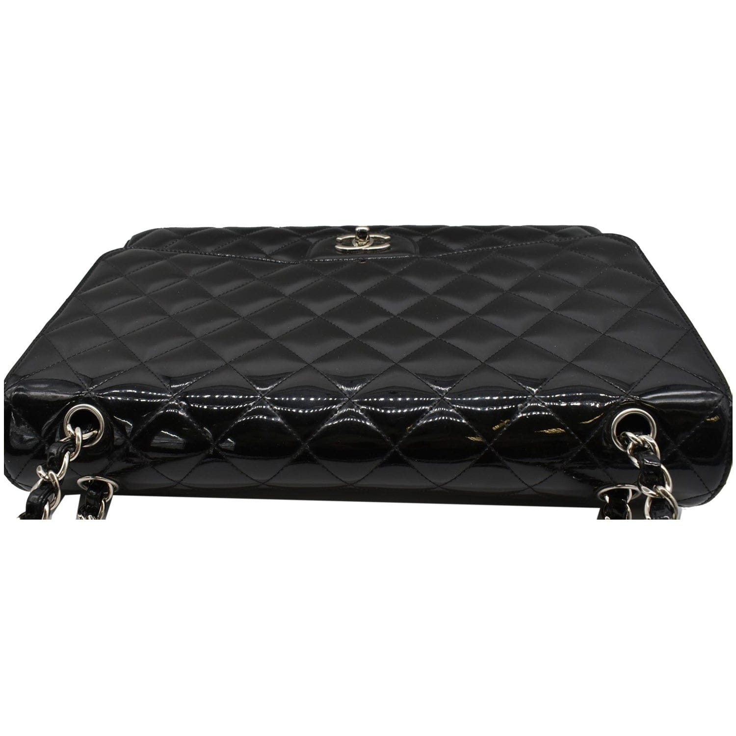 CHANEL Classic Maxi Single Flap Quilted Patent Leather Shoulder Bag Black