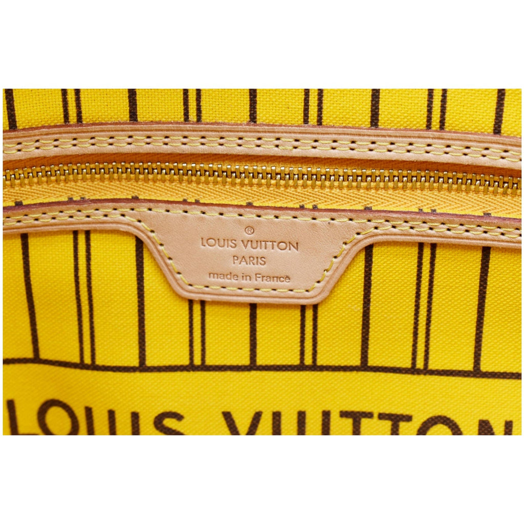 LOUIS VUITTON Neverfull MM Monogram Canvas Shoulder Bag Brown