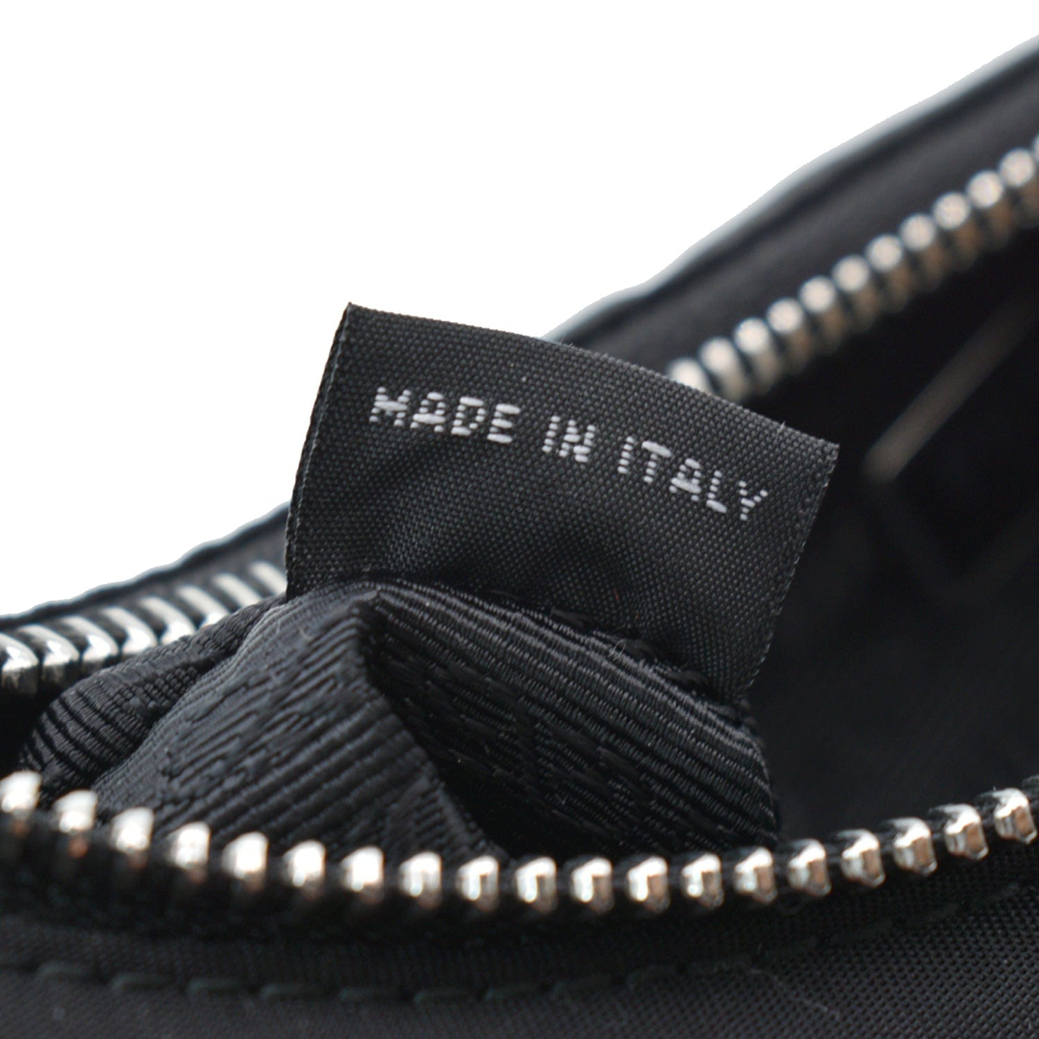 PRADA Re-Edition 2005 Nylon Shoulder Bag Black