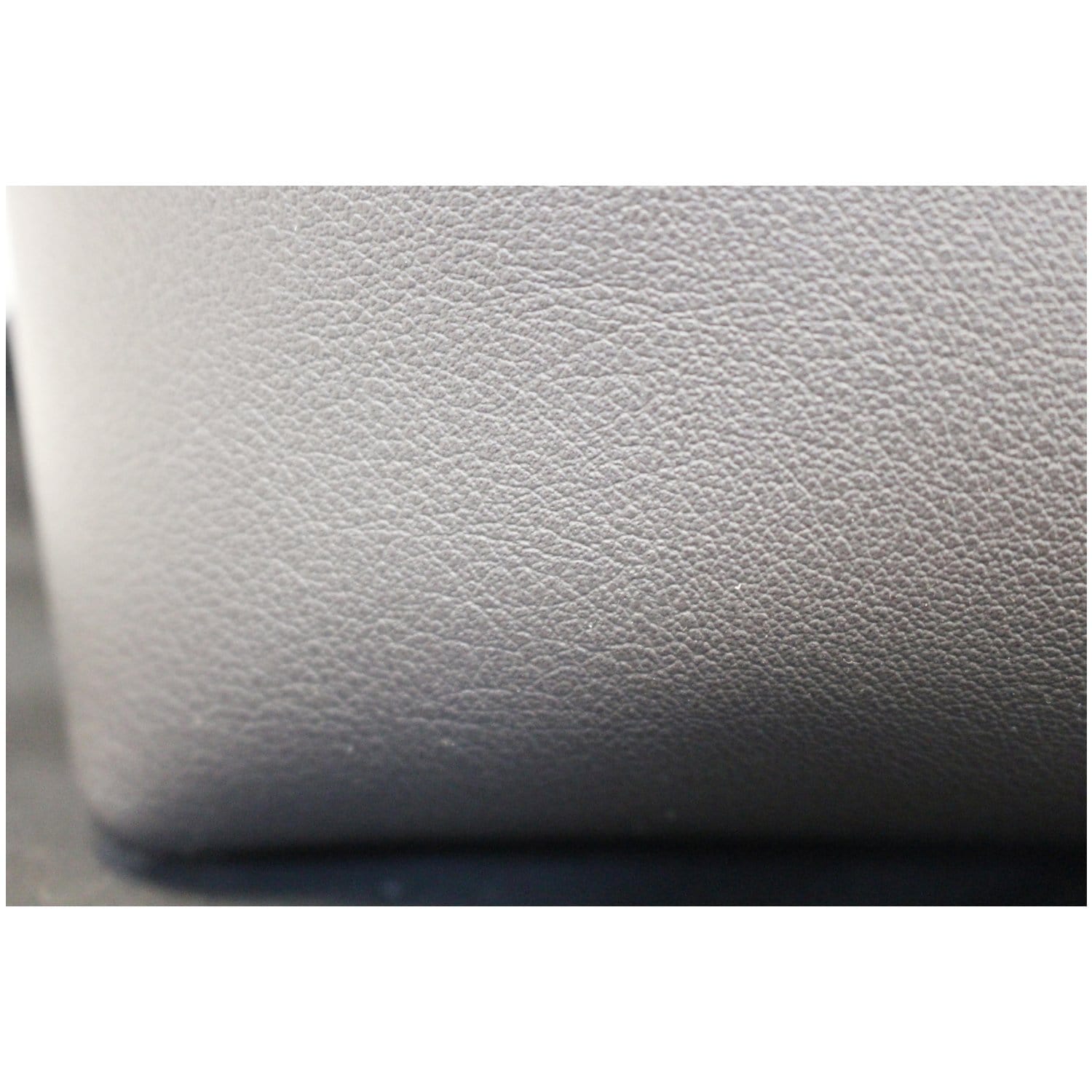 Yves Saint Laurent Leather Shopping Tote Bag Grey