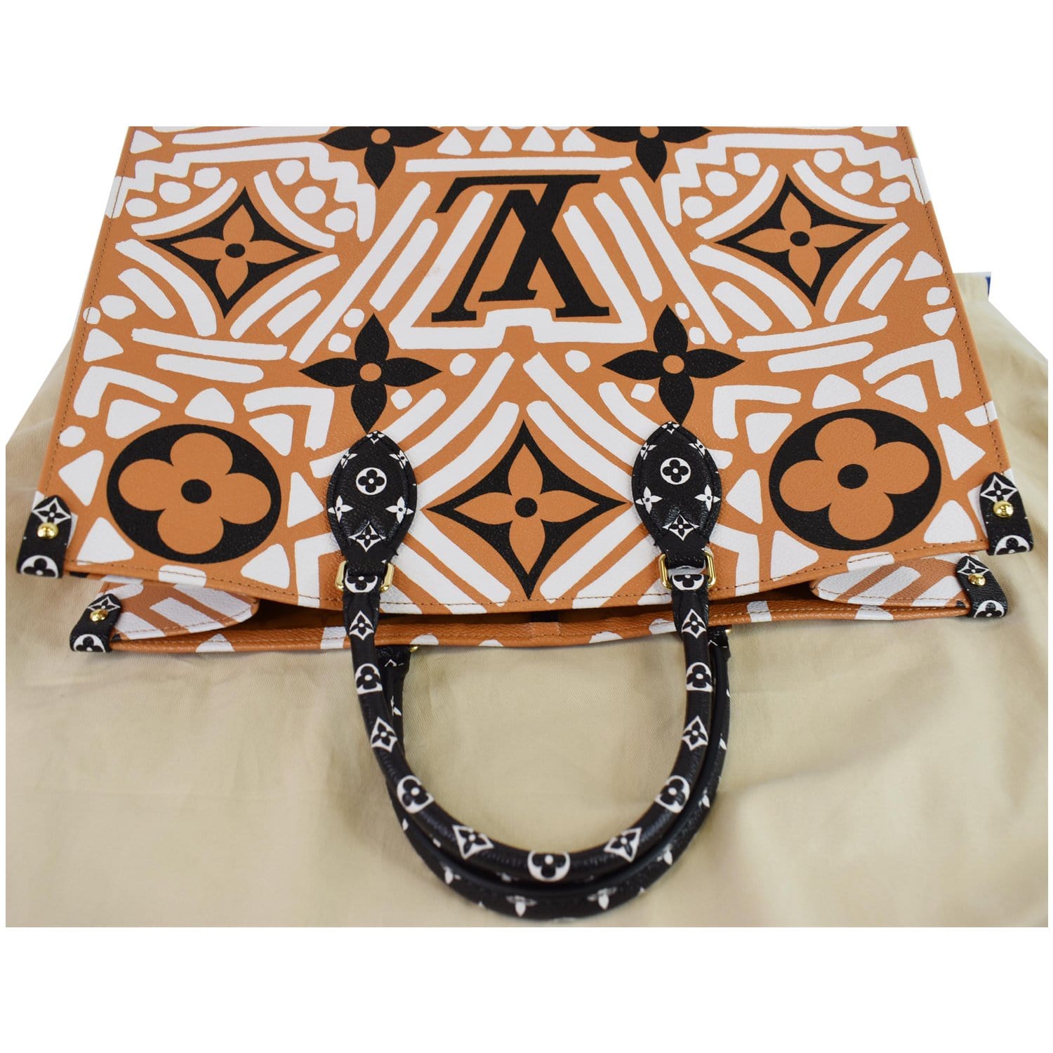 LOUIS VUITTON Onthego GM Crafty Monogram Giant Canvas Shoulder Bag Caramel