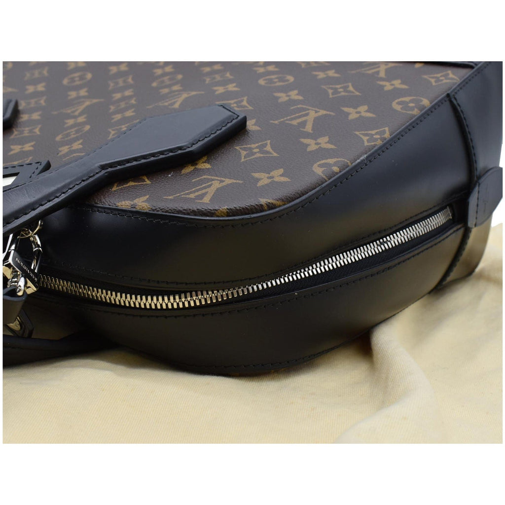 LOUIS VUITTON Dora MM Monogram Canvas Shoulder Bag Brown