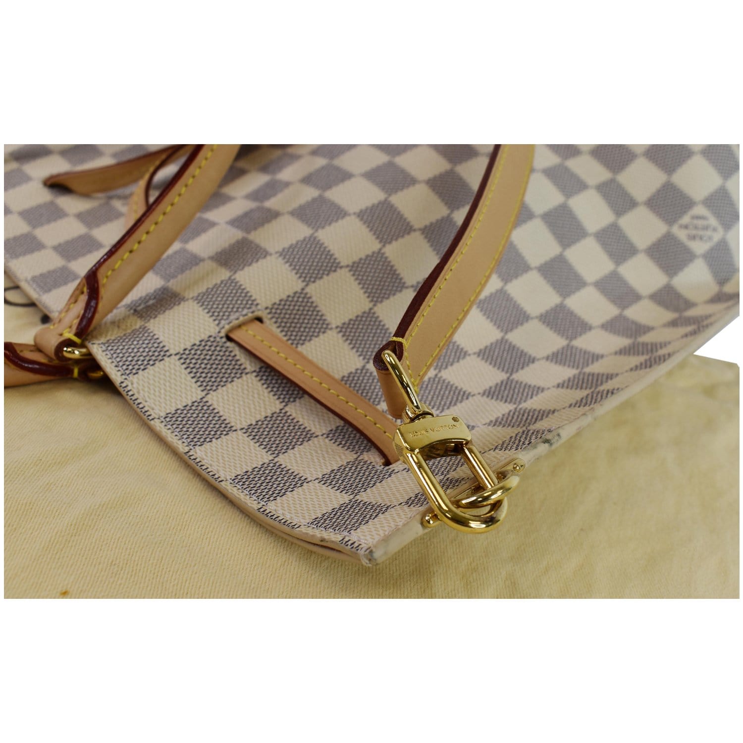 LOUIS VUITTON Girolata Damier Azur Shoulder Bag White