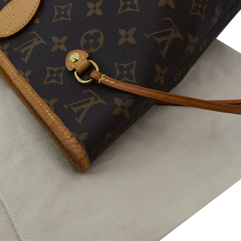 LOUIS VUITTON Neverfull MM Monogram Canvas Shoulder Bag Brown