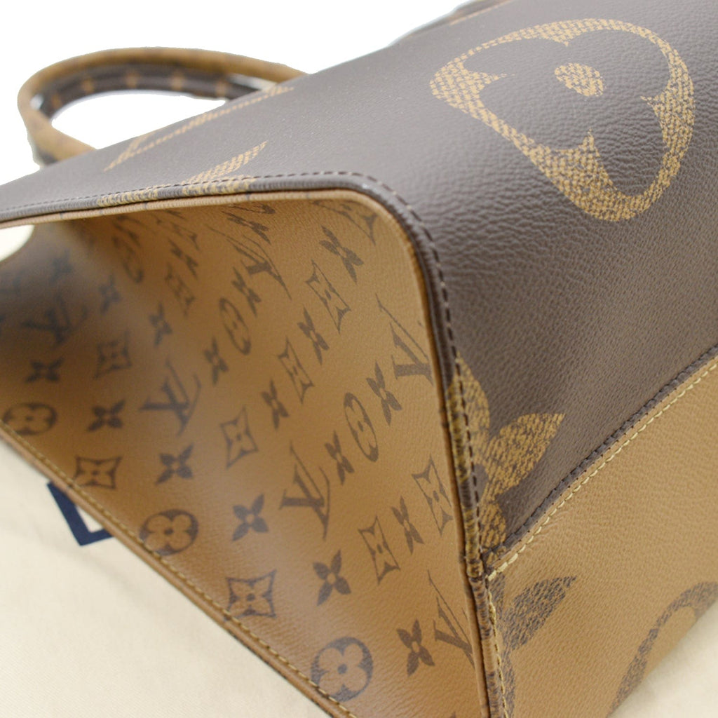 LOUIS VUITTON Onthego GM Giant Monogram Canvas Tote Shoulder Bag Brown
