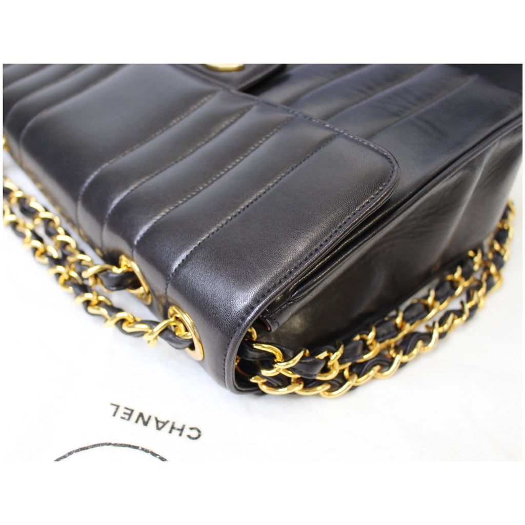 CHANEL Vintage Classic Jumbo Single Flap Vertical Lambskin Shoulder Bag Black