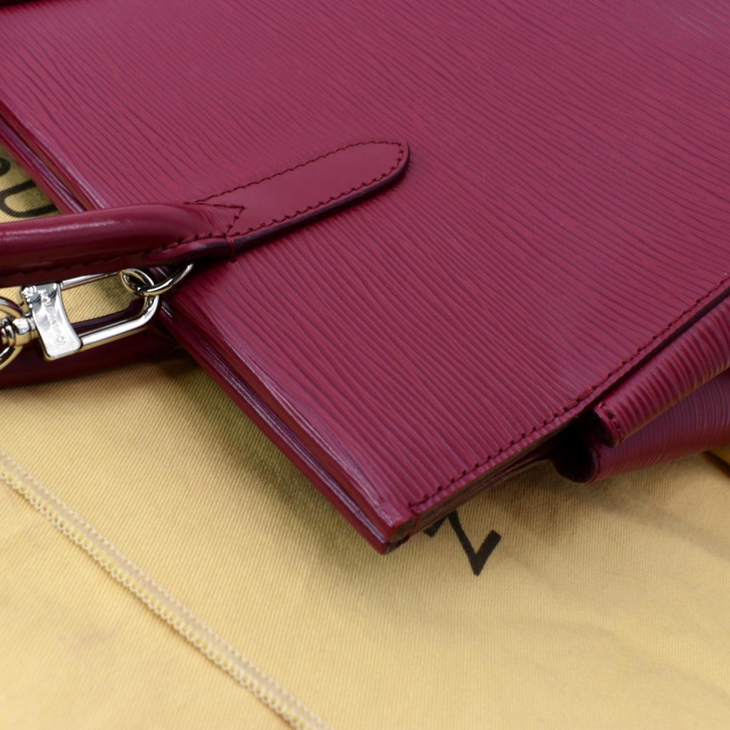 LOUIS VUITTON Marly MM Epi Leather Shoulder Bag Red