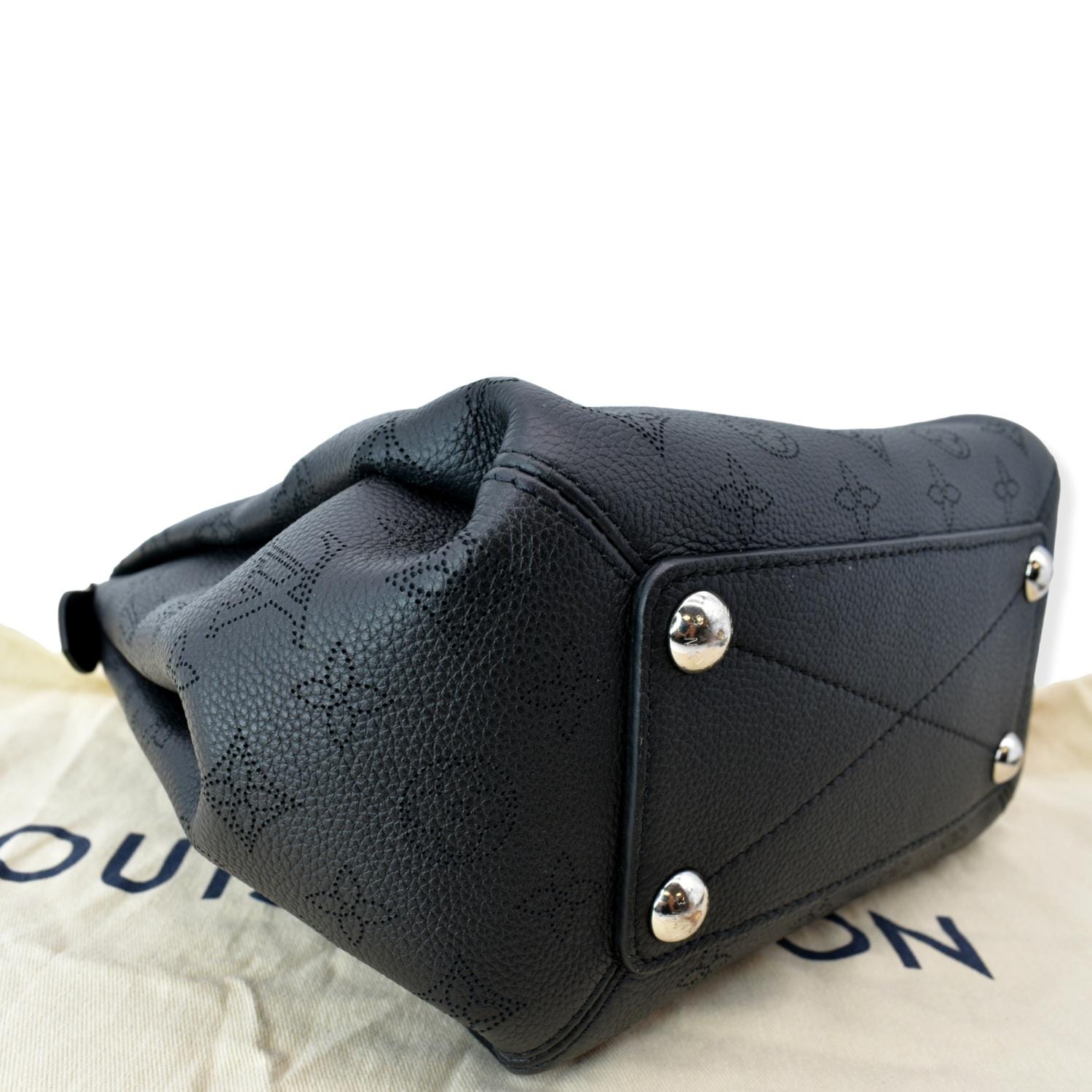 LOUIS VUITTON Babylone Monogram Mahina Leather Chain Shoulder Bag Black