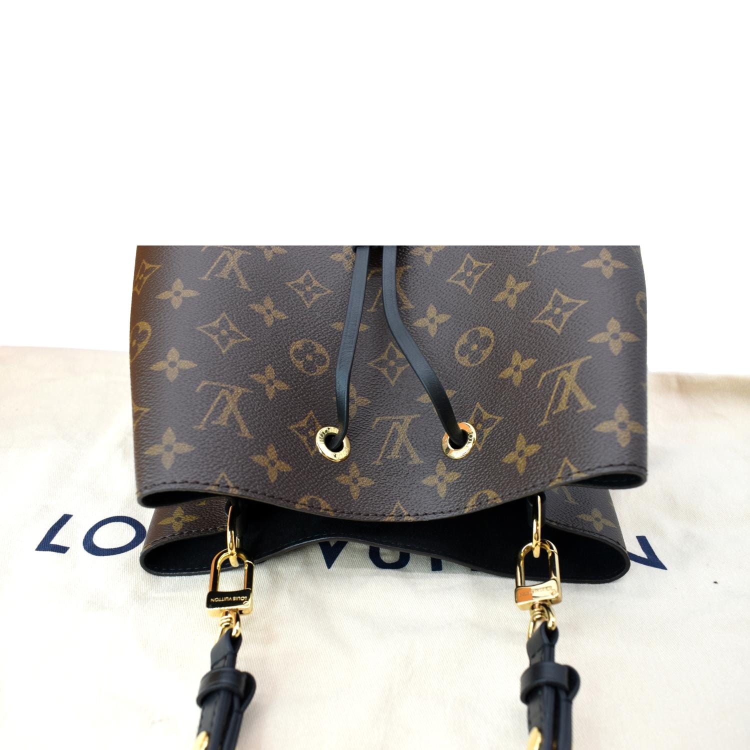LOUIS VUITTON NeoNoe MM Monogram Canvas Shoulder Bag Brown