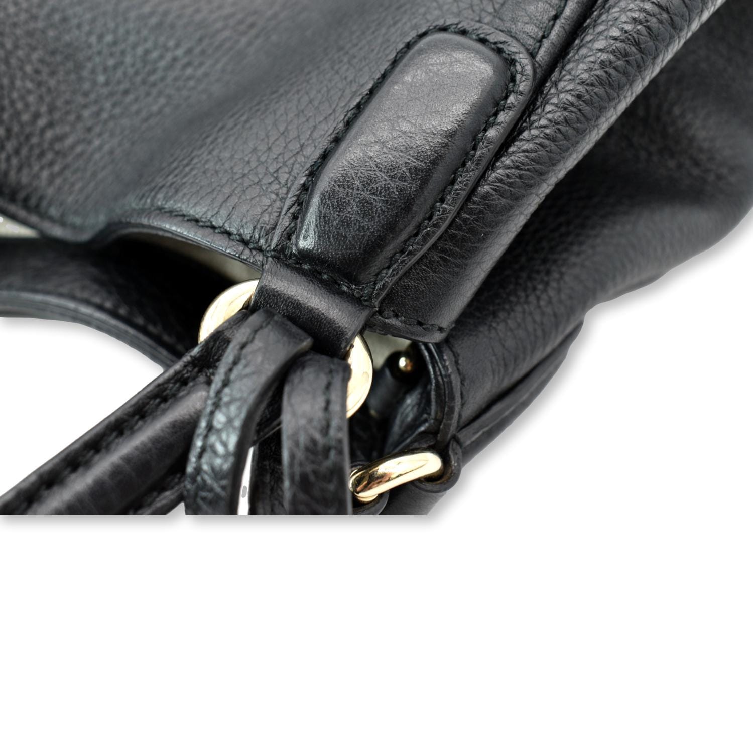 GUCCI Soho Small Pebbled Leather Shoulder Bag Black 336751