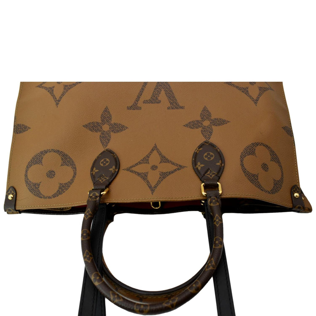 LOUIS VUITTON Onthego GM Giant Monogram Canvas Tote Shoulder Bag Brown