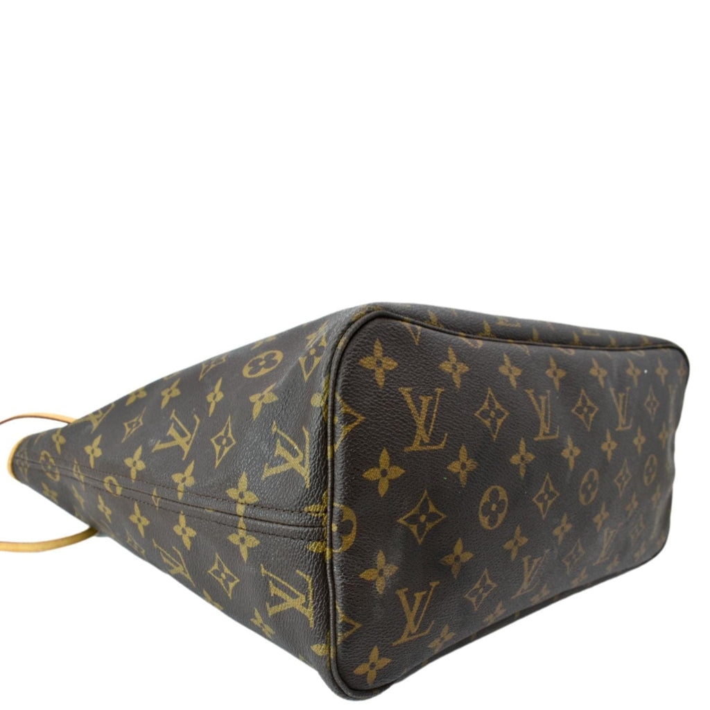 LOUIS VUITTON Neverfull MM Monogram Canvas Tote Bag Brown