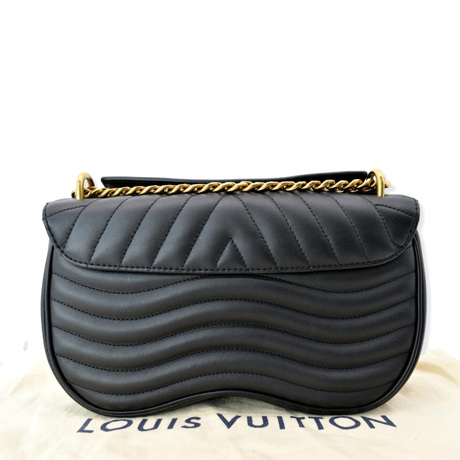 LOUIS VUITTON New Wave Chain MM Calfskin Leather Shoulder Bag Black